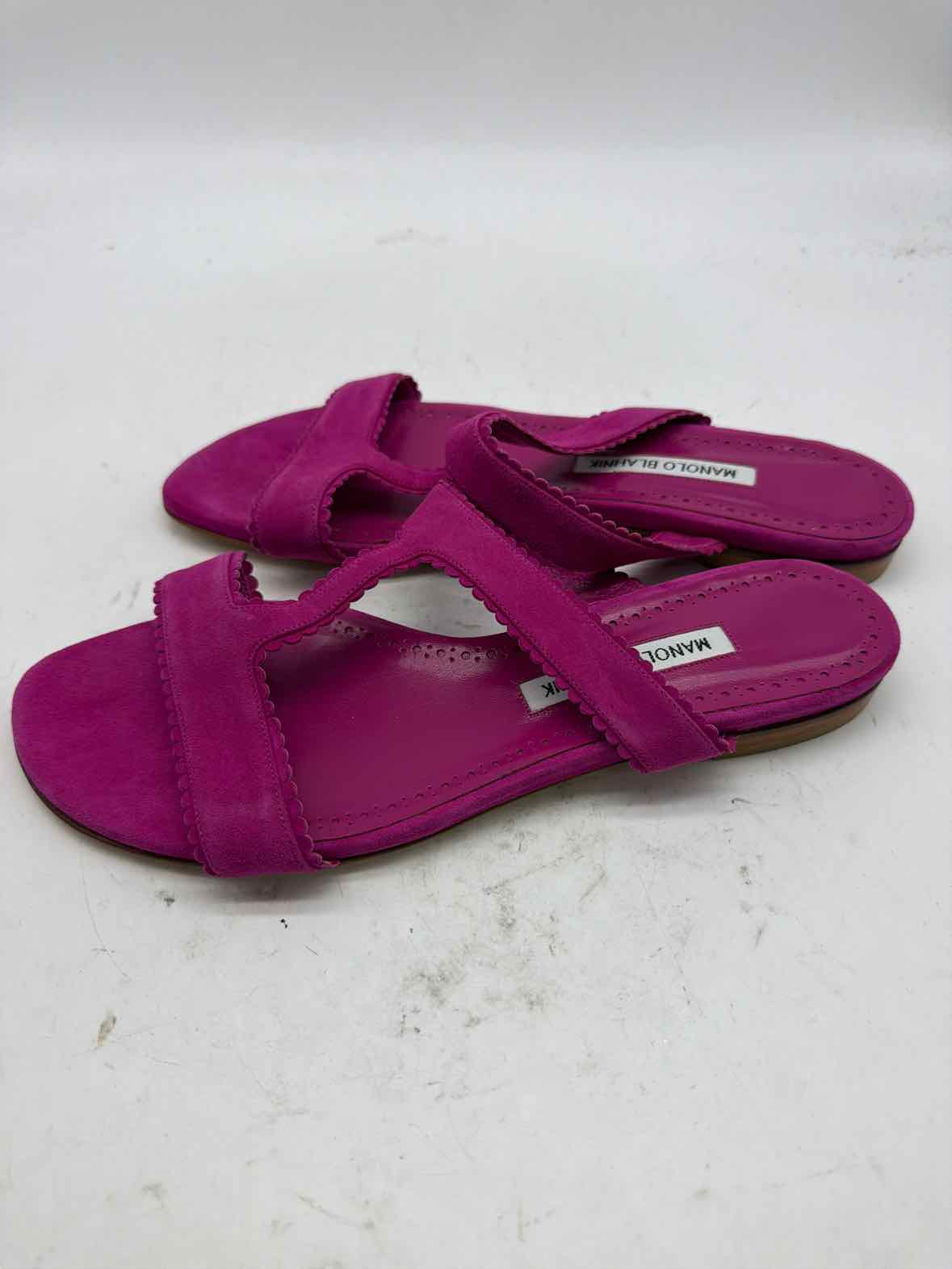 Pre-Owned Manolo Blahnik Pink Size 10 Mule Sandals | True Fashionistas.
