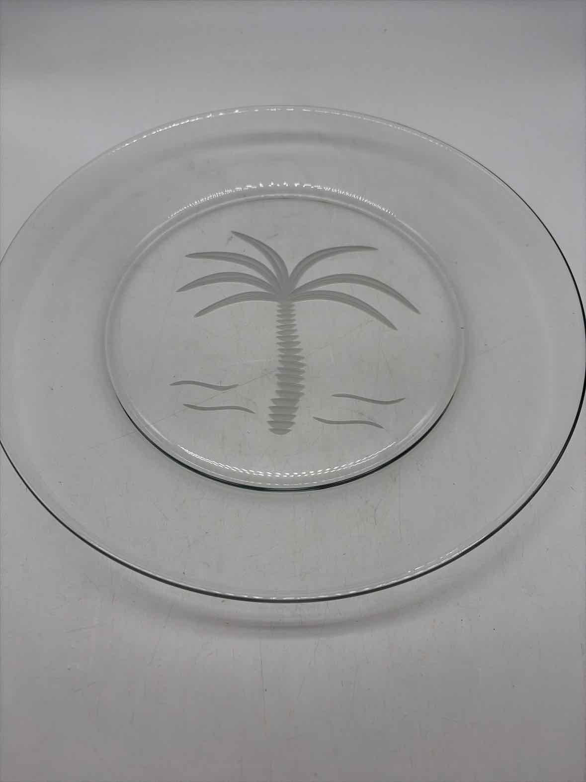 Etched Palm Glass Platter | True Fashionistas.