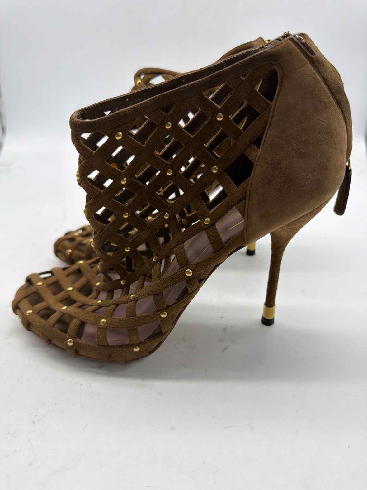 Pre-Owned Gucci Tan Size 6.5 Caged Heels | True Fashionistas.