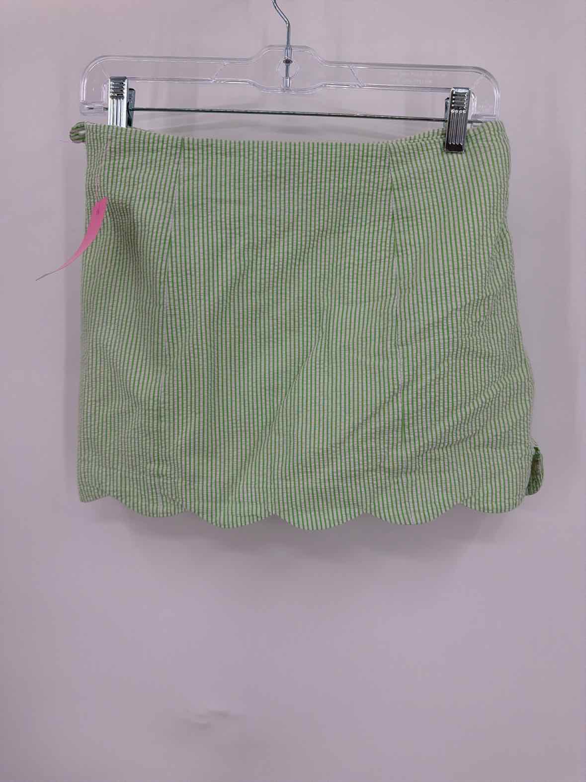 Pre-Owned Lilly Pulitzer Green Size 00 Seersucker Stripe Skort | True Fashionistas.