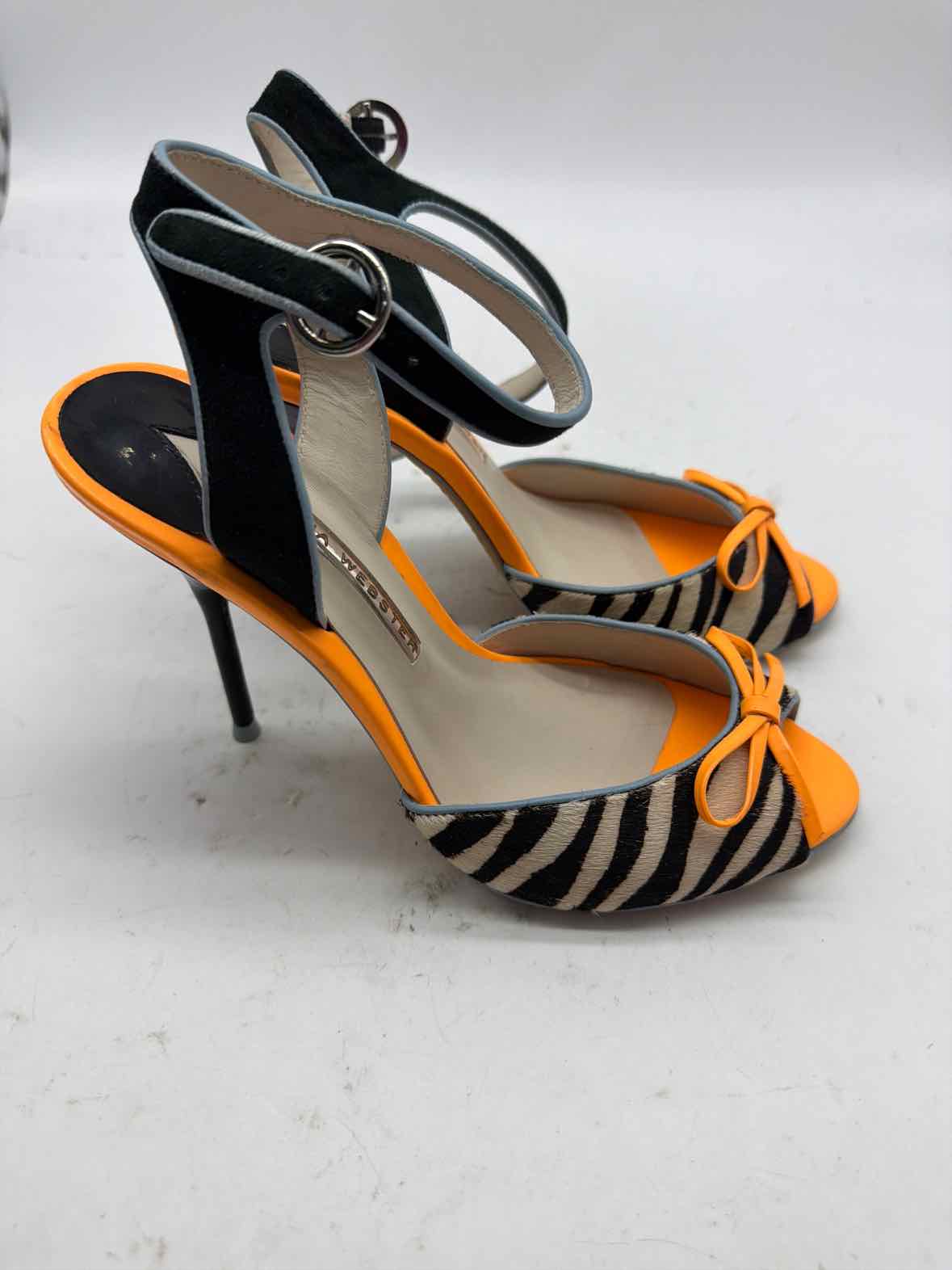 Pre-Owned Sophia Webster Black Size 7 Ankle Strap Heels | True Fashionistas.
