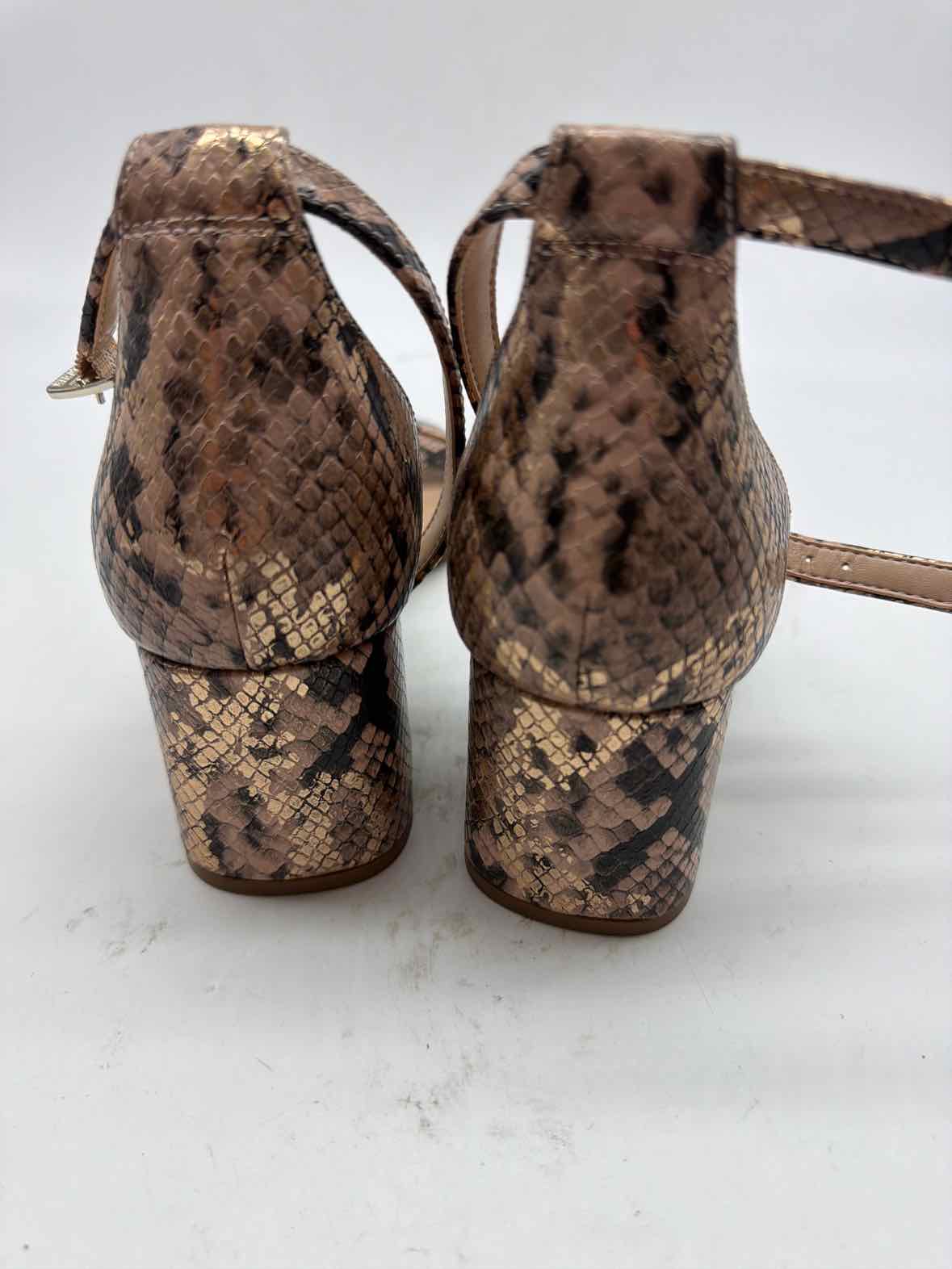 Pre-Owned Kelly & Katie Tan Size 7.5 Block Heel Heels | True Fashionistas.