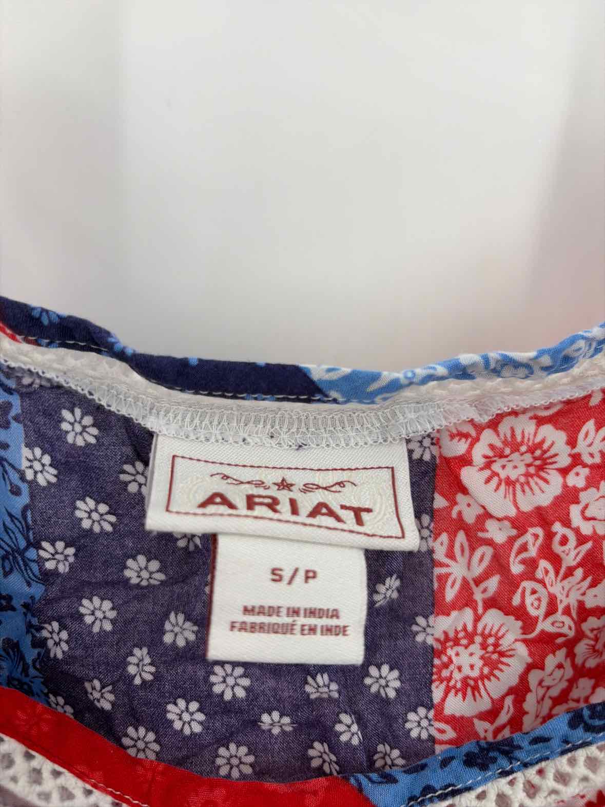 Pre-Owned Ariat Blue Size Small Tank Top | True Fashionistas.