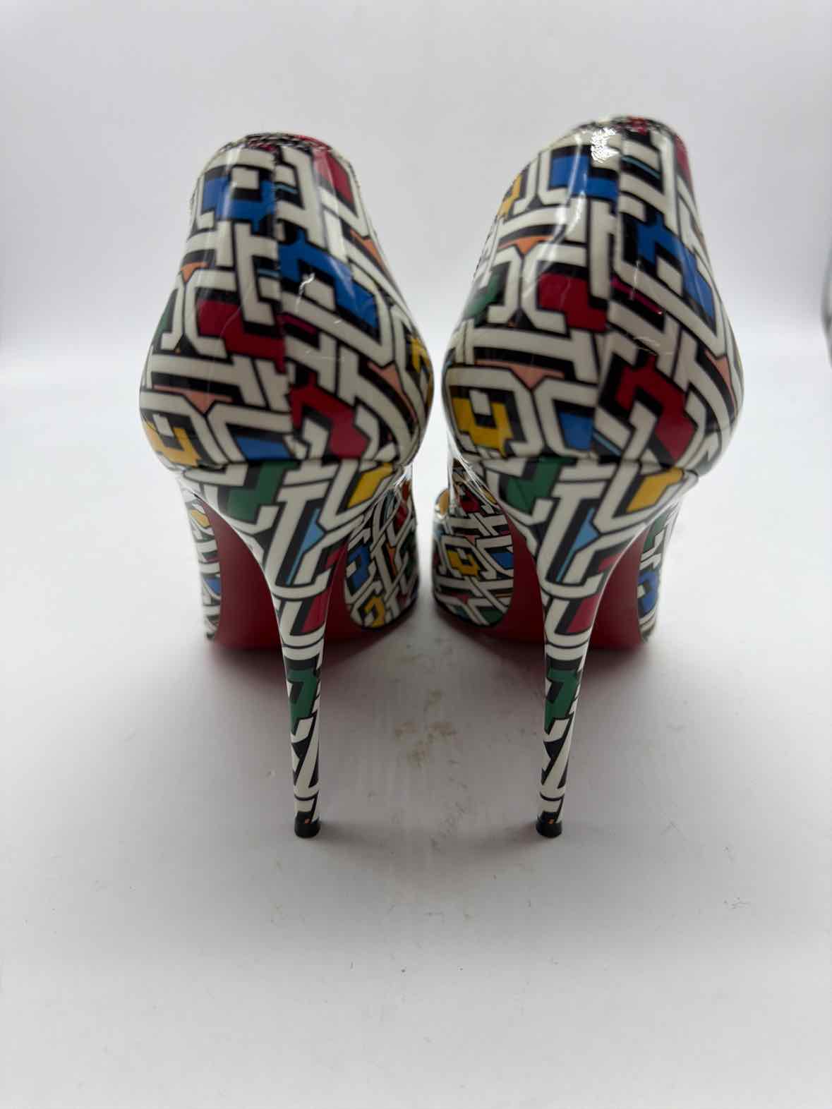 Pre-Owned Christian Louboutin Multi-Color Size 36.5 Stiletto Heels | True Fashionistas.
