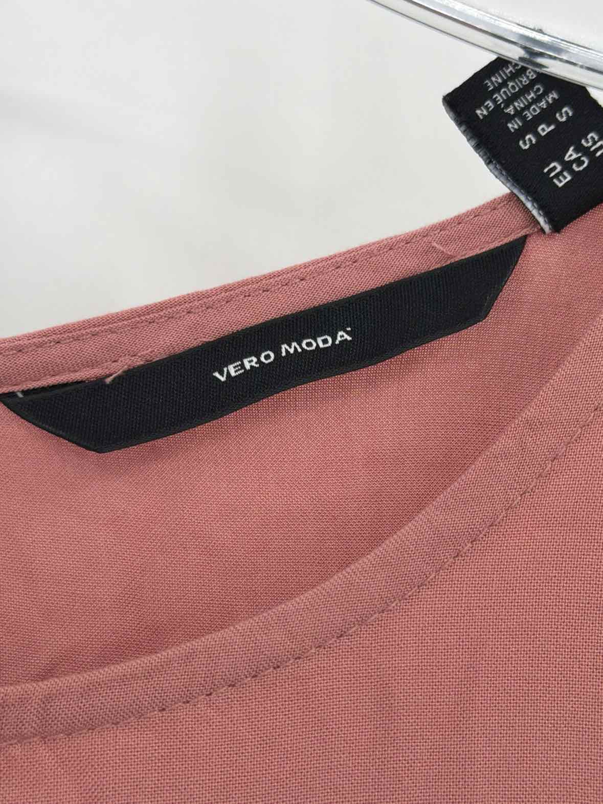 Pre-Owned Vero Moda Pink Size Small Short Long Sleeve Dress | True Fashionistas.