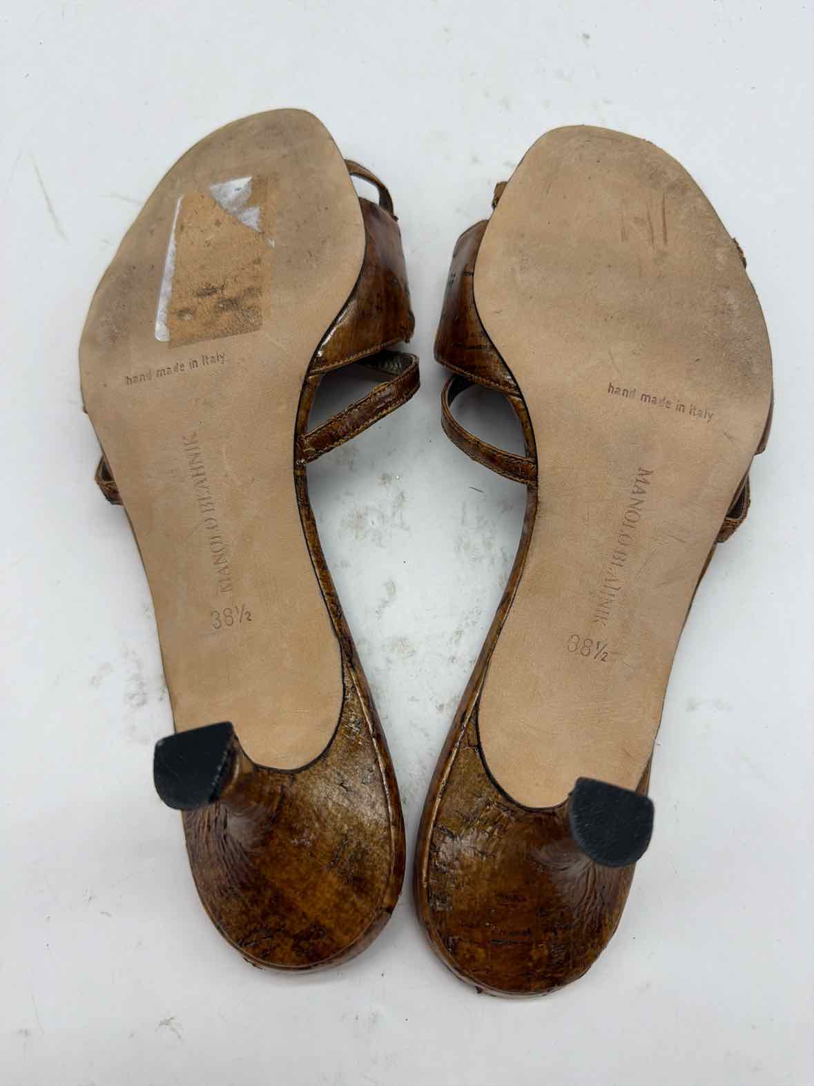 Pre-Owned Manolo Blahnik Brown Size 8.5 Mule Heels | True Fashionistas.
