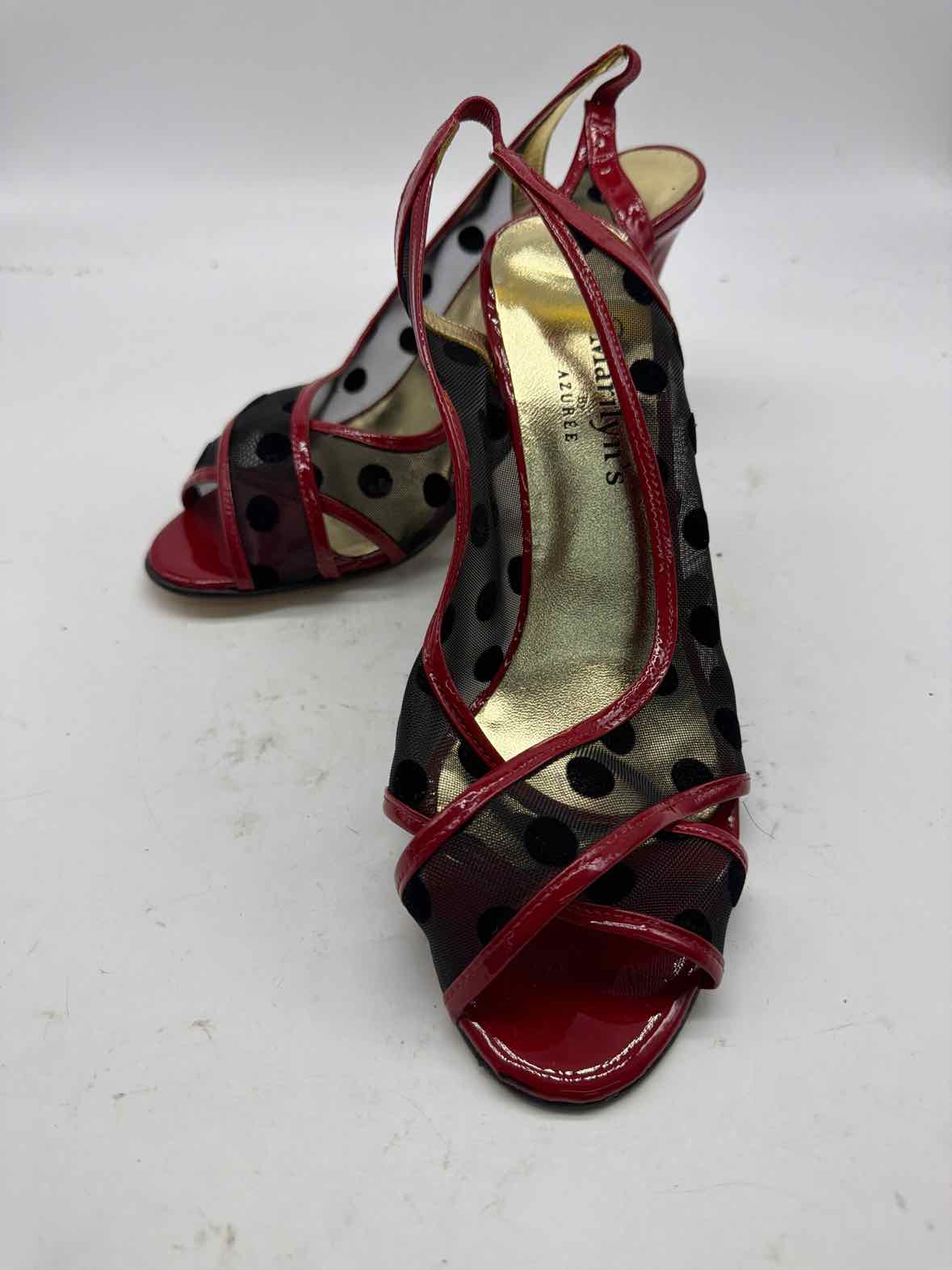 Pre-Owned Marilyn's Black Size 8.5 Slingback Heels | True Fashionistas.