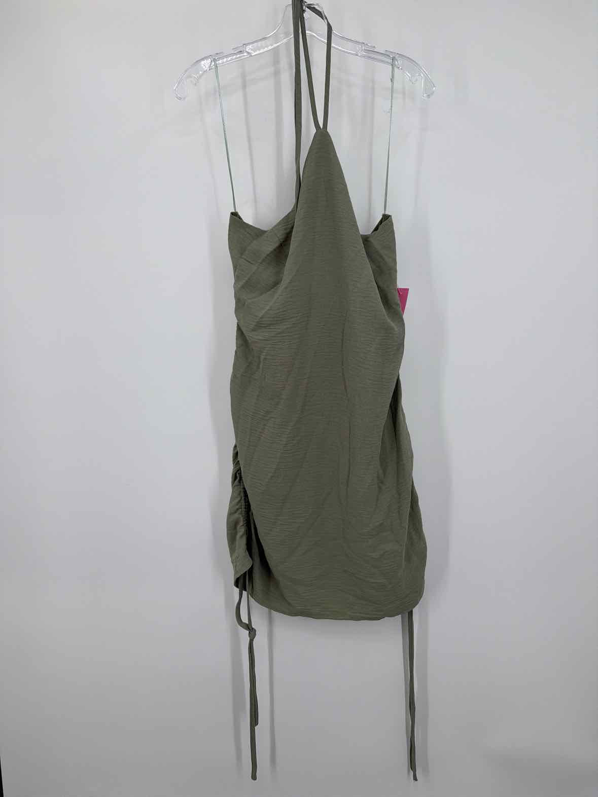 Pre-Owned Lelis Green Size Large Short Sleeveless Dress | True Fashionistas.