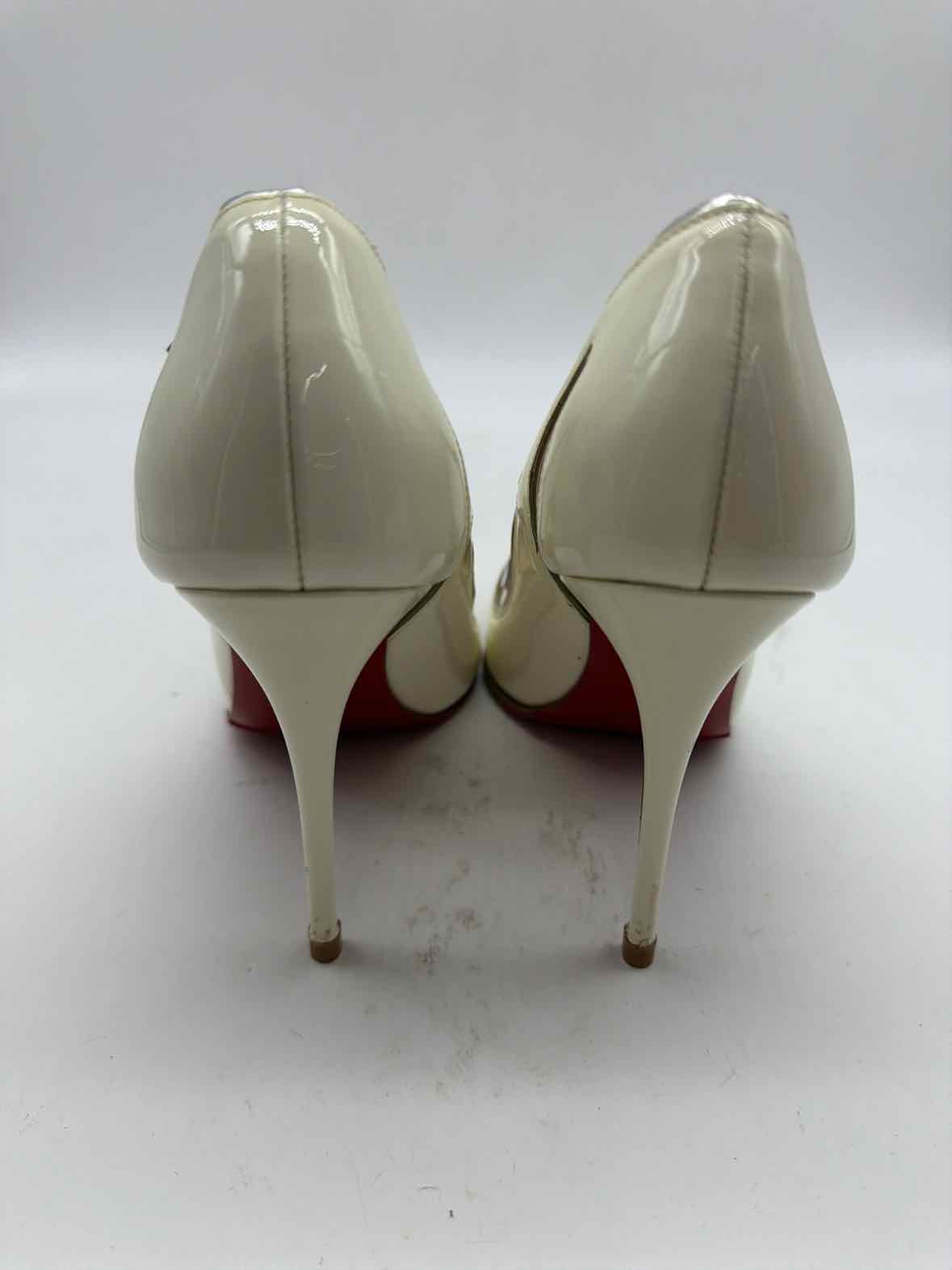 Pre-Owned Christian Louboutin Ivory Size 36.5 Pump Heels | True Fashionistas.