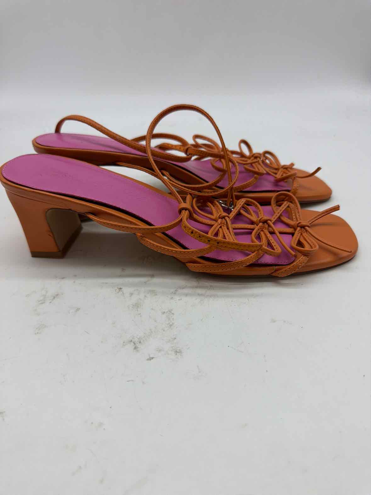 Pre-Owned Lisa Says Gah Orange Size 9 Strappy Heels | True Fashionistas.