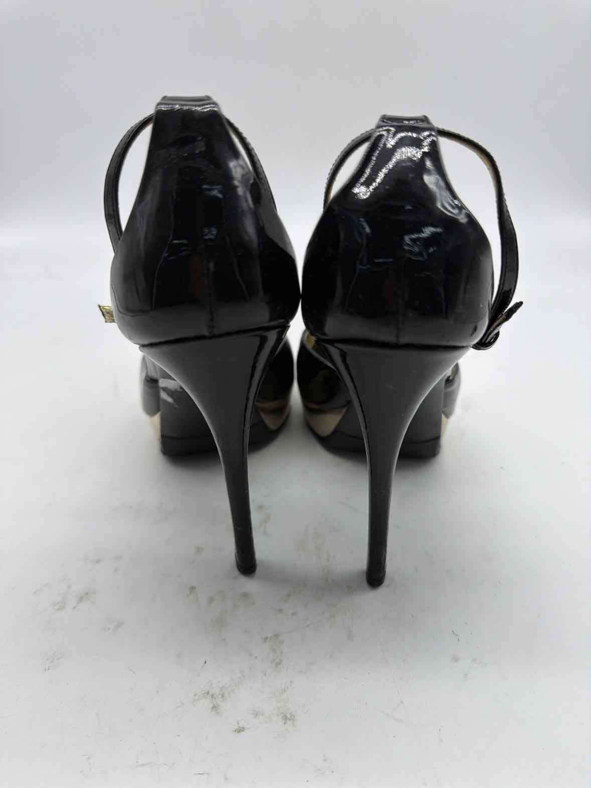 Pre-Owned Gucci Black Size 9.5 Patent Leather Peep Toe Heels | True Fashionistas.