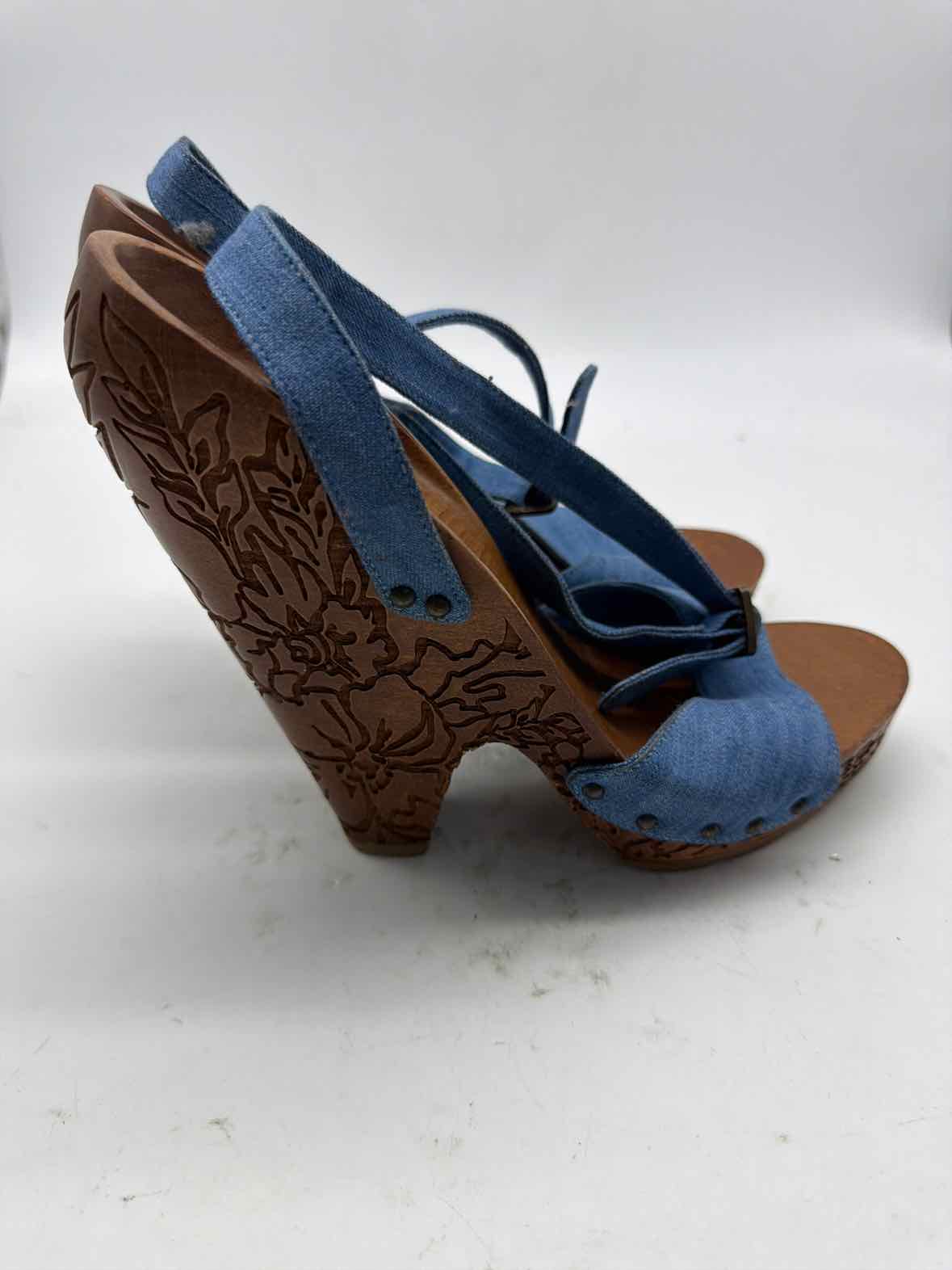 Pre-Owned Stella McCartney Blue Size 38 Wood Wedge Heels | True Fashionistas.
