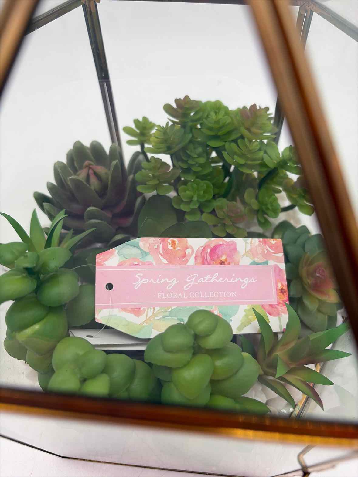 Glass & Brass Terrarium Decorative Accessory | True Fashionistas.
