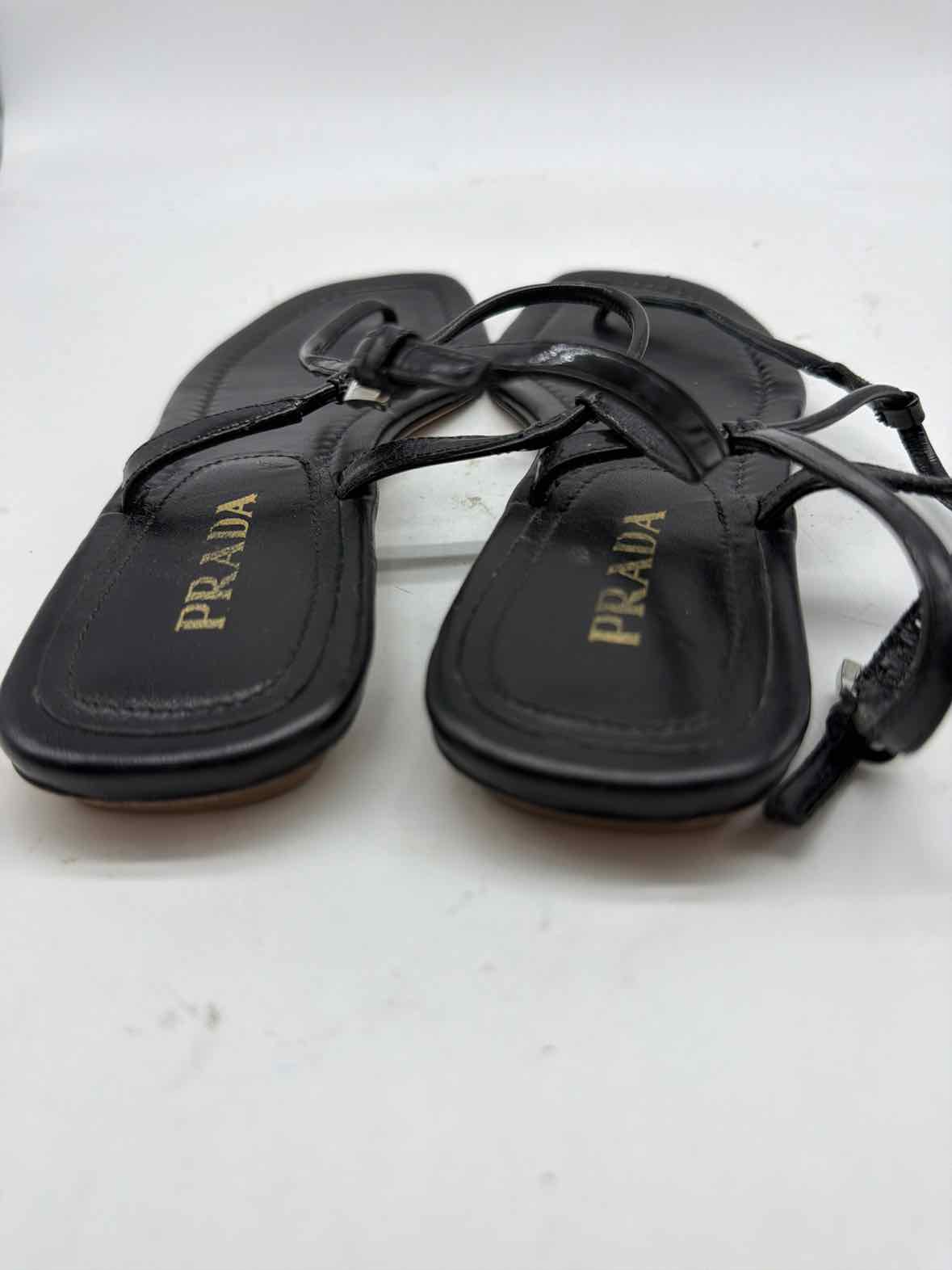 Pre-Owned Prada Black Size 7 Thong Sandals | True Fashionistas.