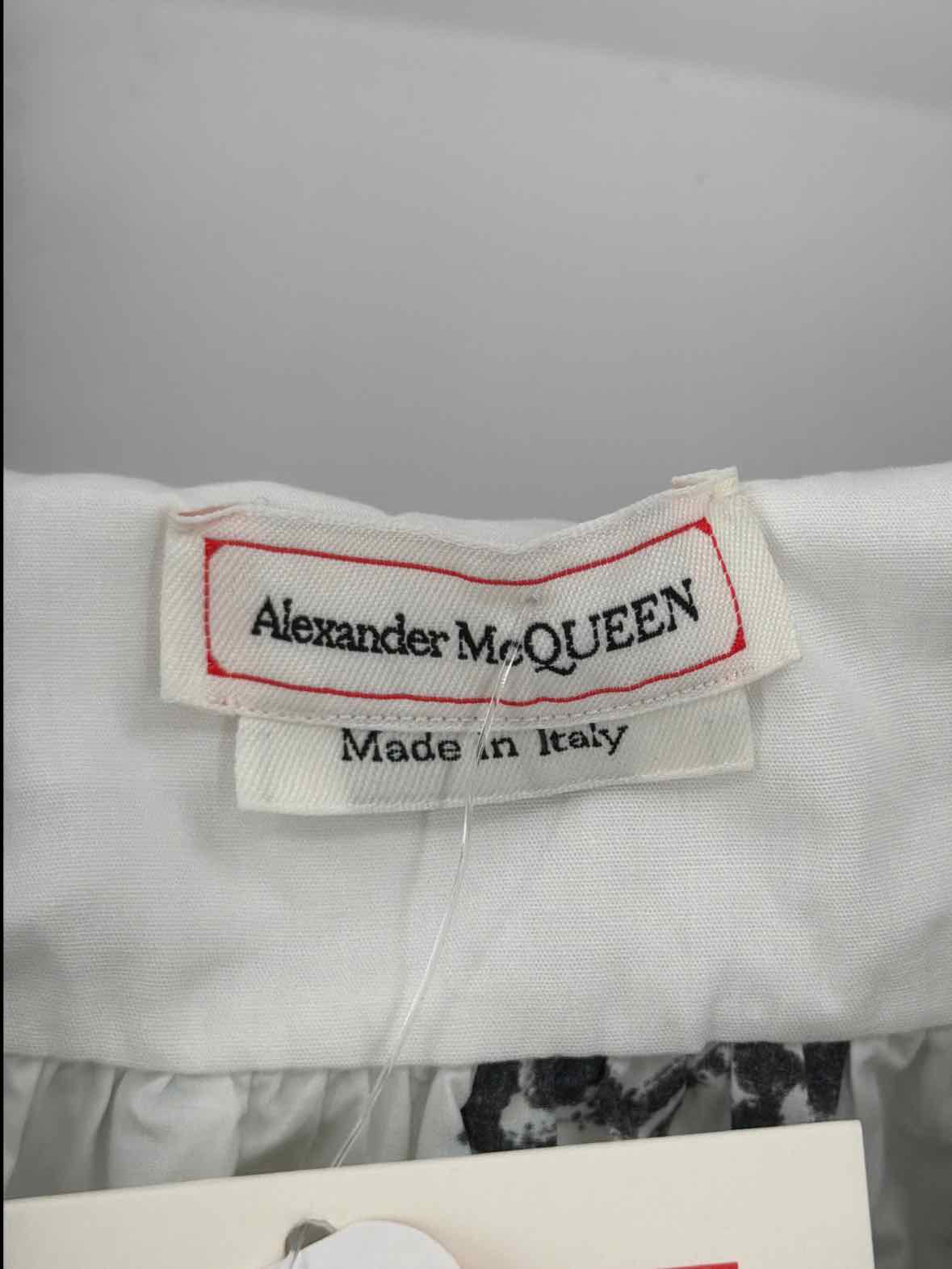 Pre-Owned Alexander McQueen White Size 40/6 Blouse | True Fashionistas.