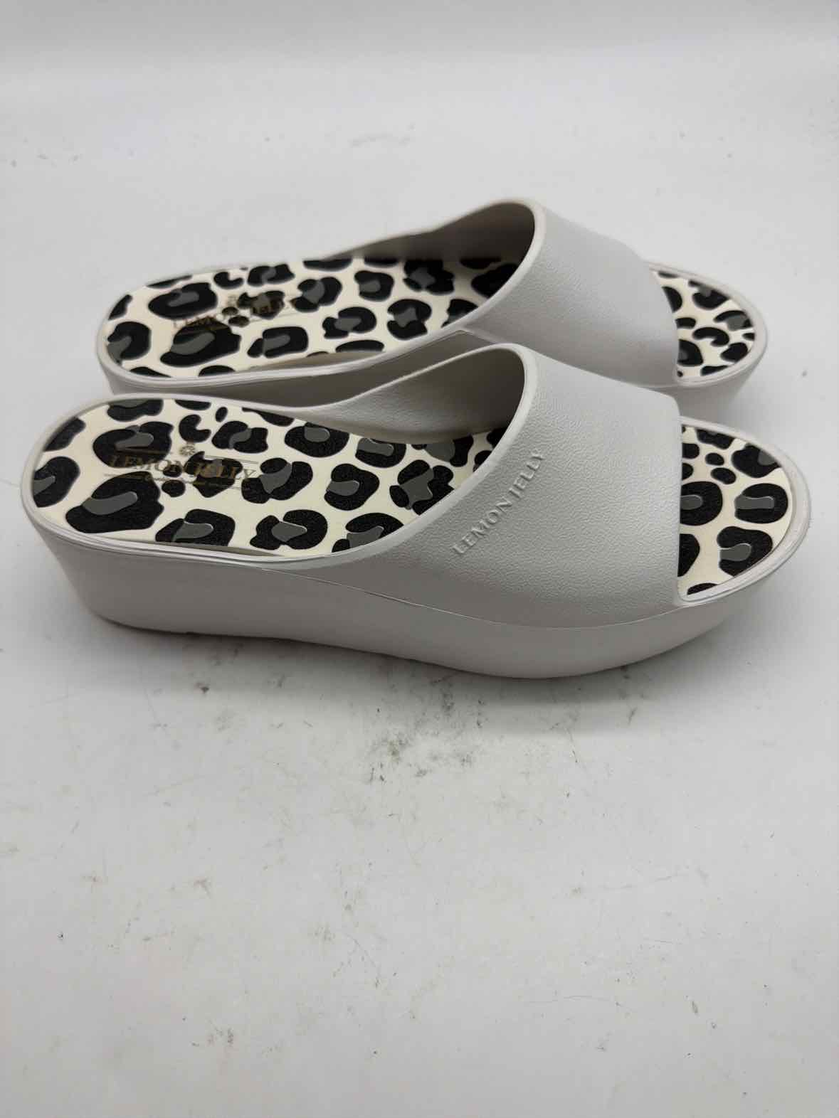 Pre-Owned Lemon Jelly White Size 10 Mule Sandals | True Fashionistas.