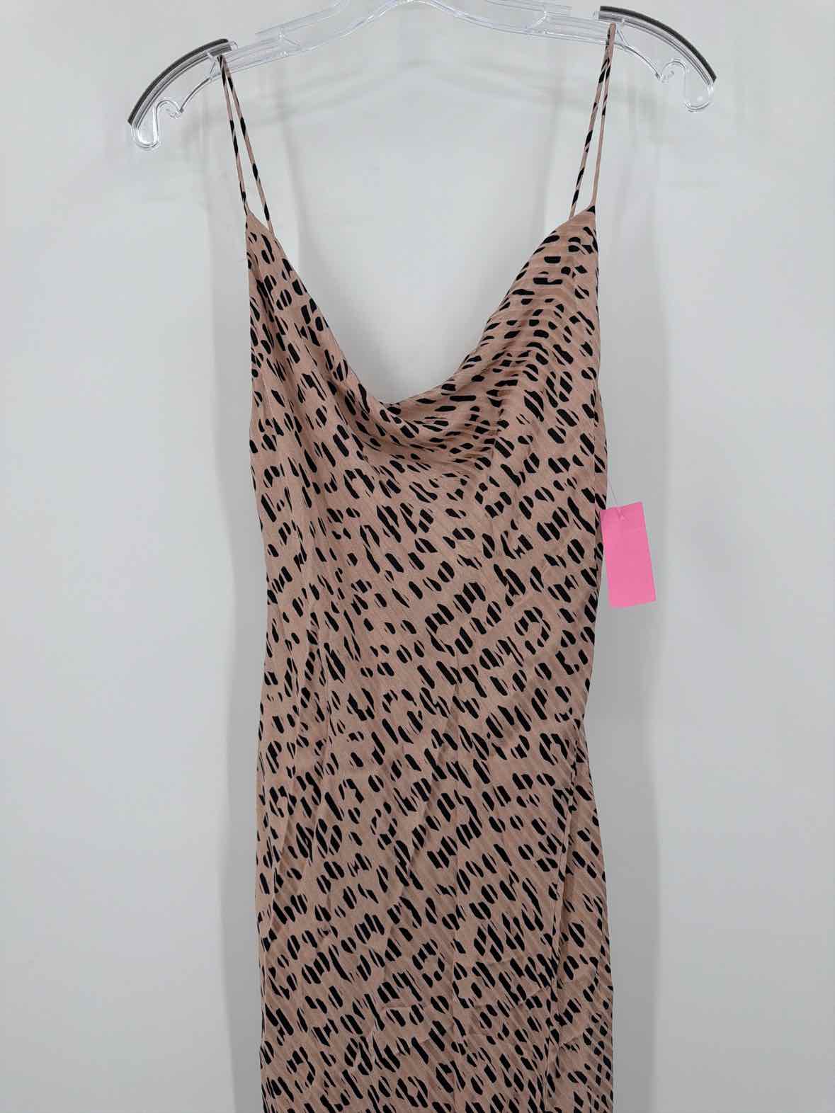 Pre-Owned Alice + Olivia Tan Size 10 Midi Sleeveless Dress | True Fashionistas.