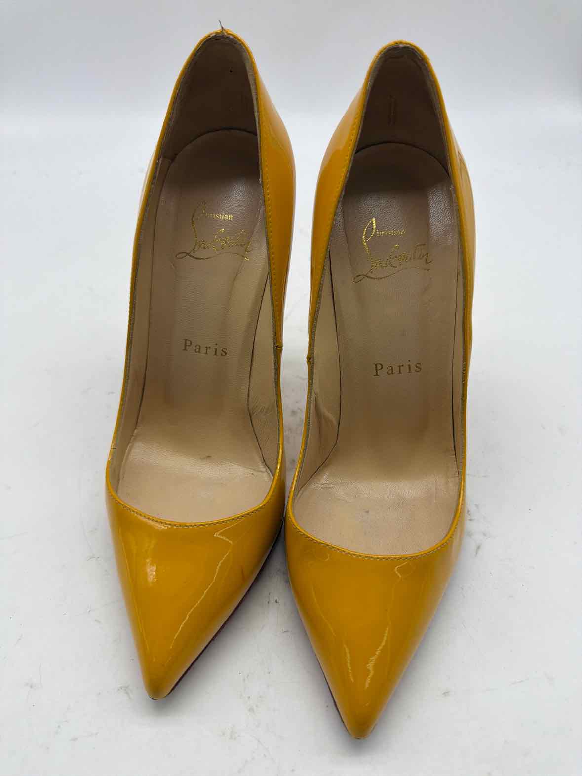 Pre-Owned Christian Louboutin Yellow Size 37 Pump Heels | True Fashionistas.