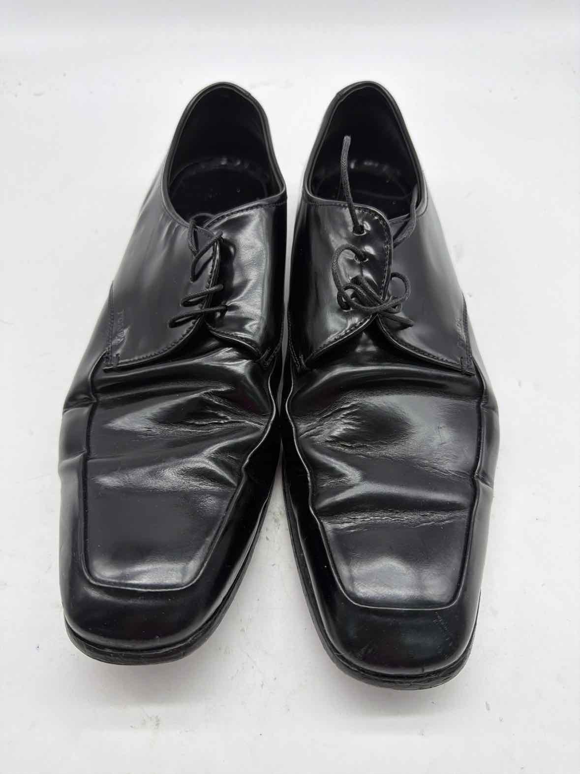 Pre-Owned Prada Black 9.5 Lace Up Men's Dress Shoes | True Fashionistas.