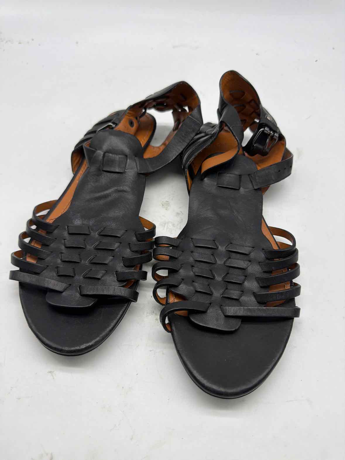 Pre-Owned Givenchy Black Size 8 Leather Caged Sandals | True Fashionistas.