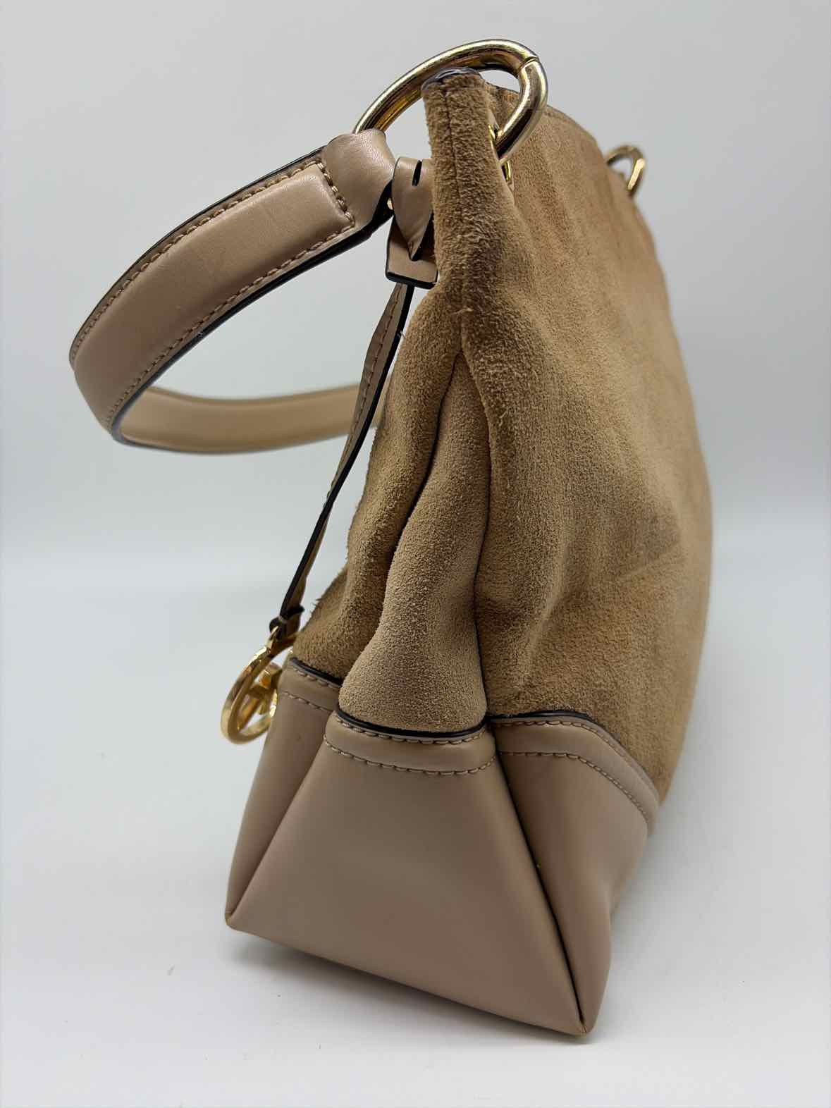 Pre-Owned Michael Kors Tan Shoulder Bag Shoulder Bag | True Fashionistas.