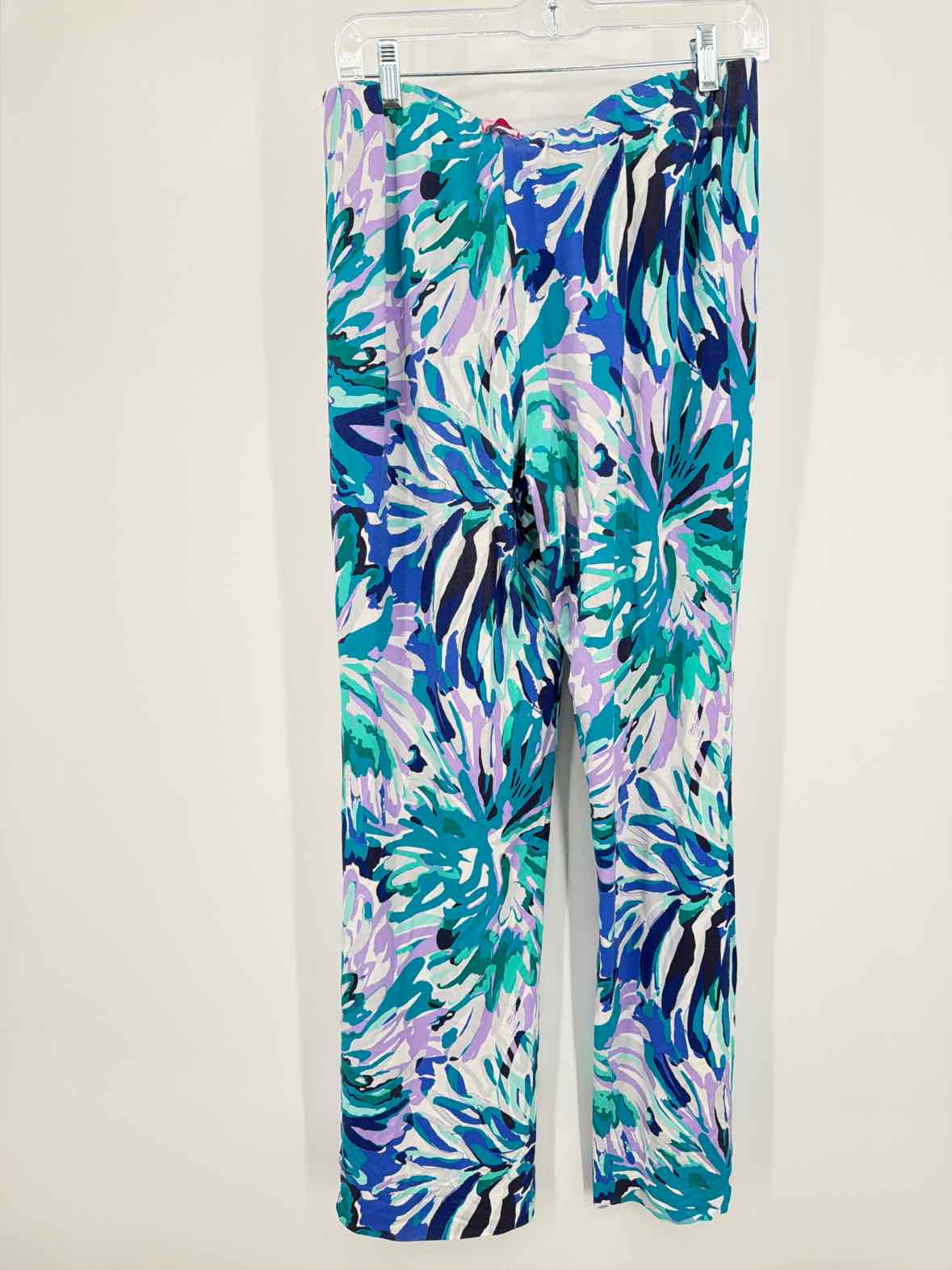 Pre-Owned Lilly Pulitzer Blue Size Medium Printed Pants | True Fashionistas.
