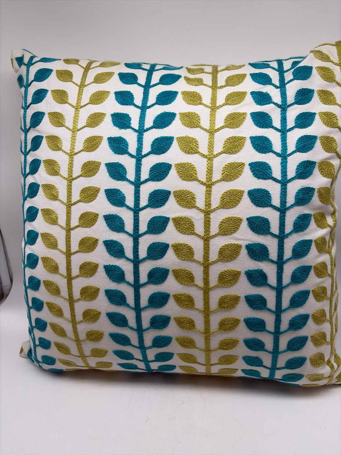 Turqoise & Green Pillow | True Fashionistas.