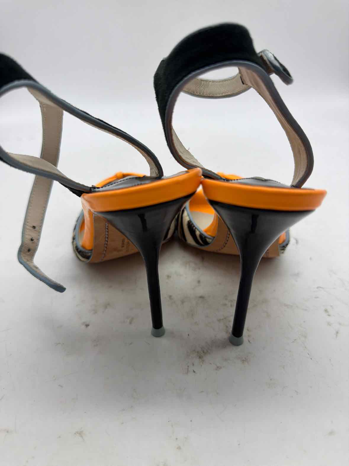 Pre-Owned Sophia Webster Black Size 7 Ankle Strap Heels | True Fashionistas.