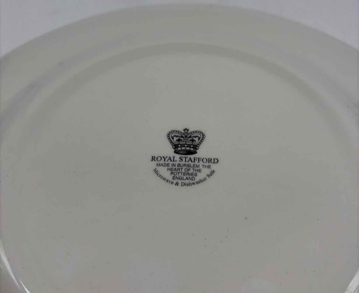 Royal Stafford White Porcelain Halloween Skull Plate | True Fashionistas.