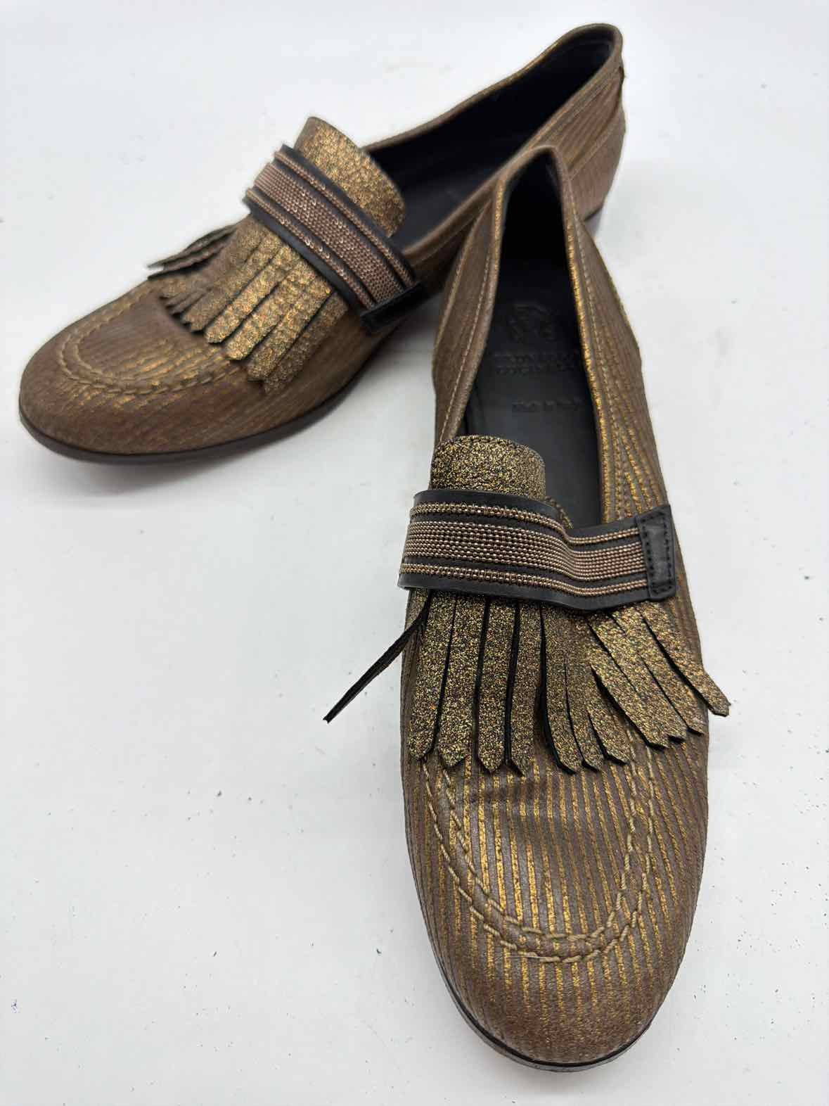 Pre-Owned Brunello Cucinelli Gold Size 37.5 Slip On Flats | True Fashionistas.