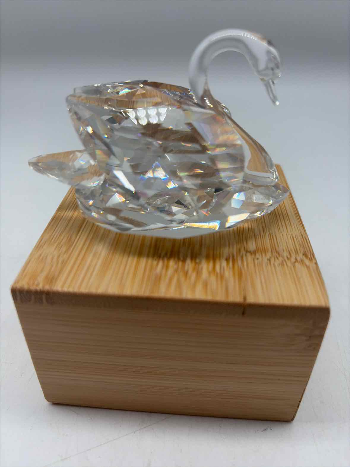 Swarovski Crystal Swan | True Fashionistas.