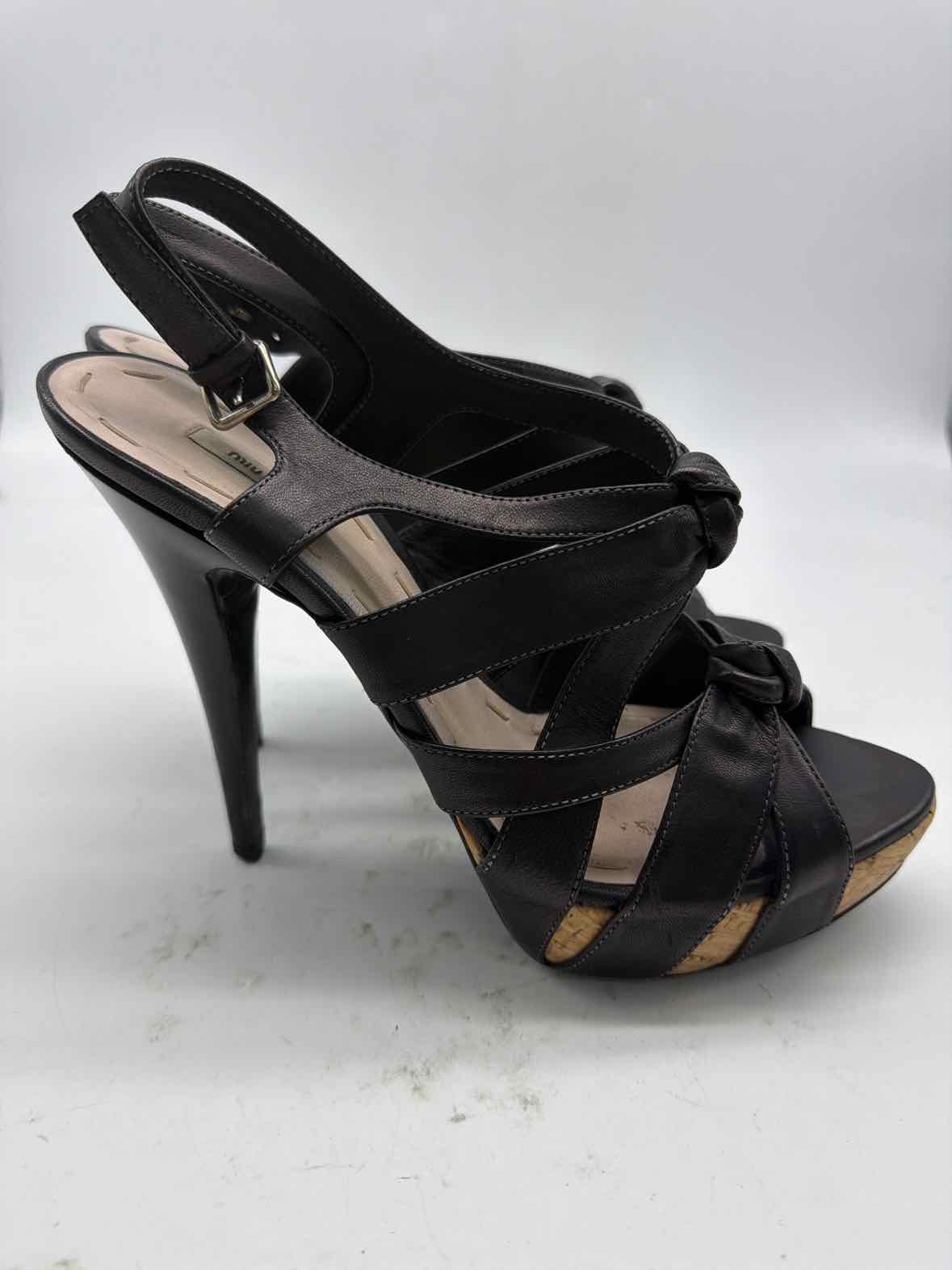 Pre-Owned Miu Miu Black Size 9 Strappy Heels | True Fashionistas.