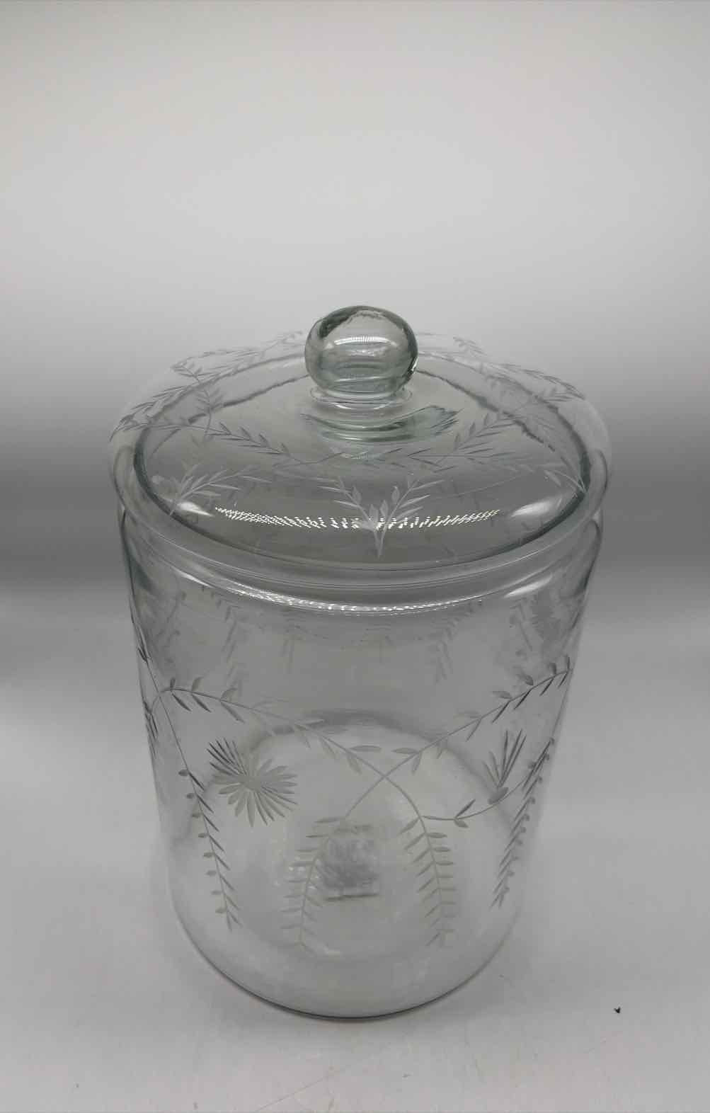 Clear Glass 7 1/4 qt Hand-Blown Glass Jar with Etched Botanicals | True Fashionistas.