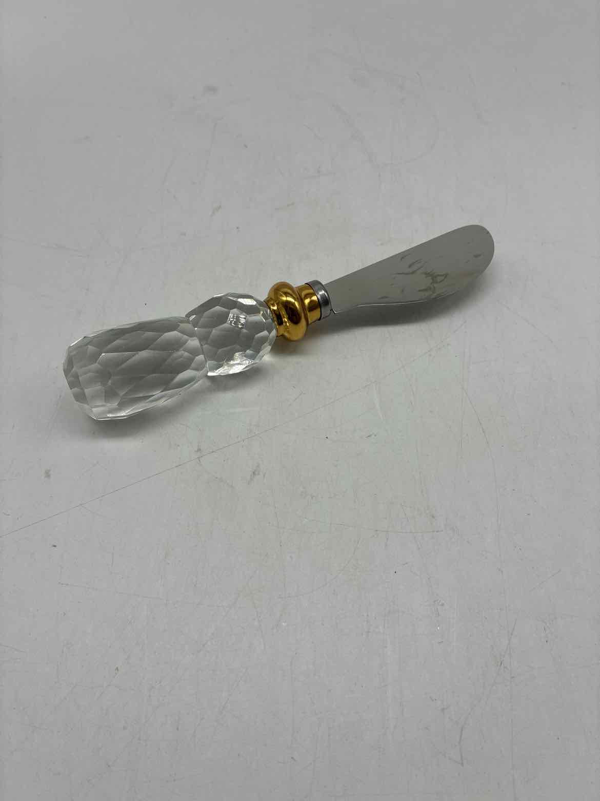 Silver Crystal Knife Speader Decorative Accessory | True Fashionistas.