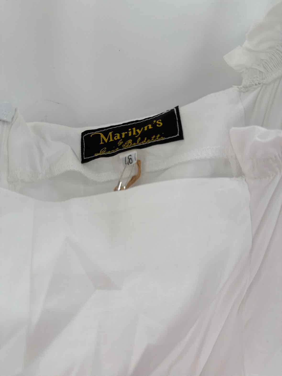 Pre-Owned Marilyn's White Size 46 Long Short Sleeve Dress | True Fashionistas.