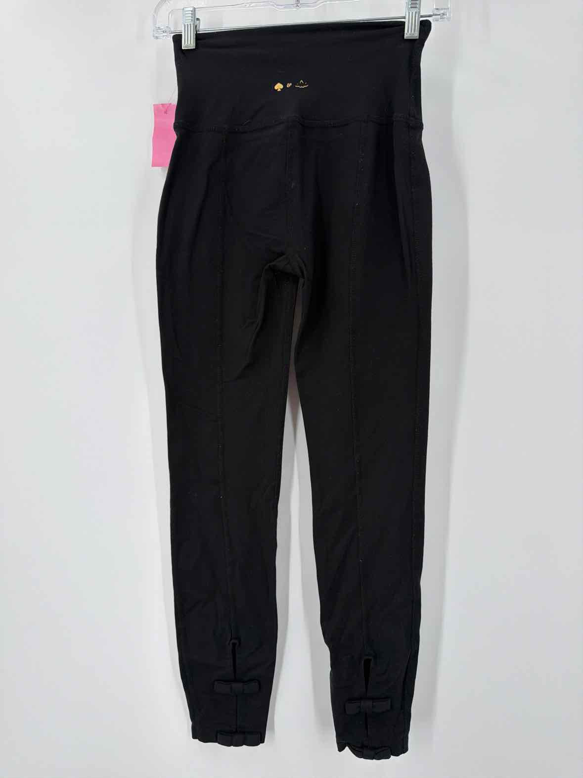 Pre-Owned Kate Spade Beyond Yoga Black Size Small Athletic Pants | True Fashionistas.