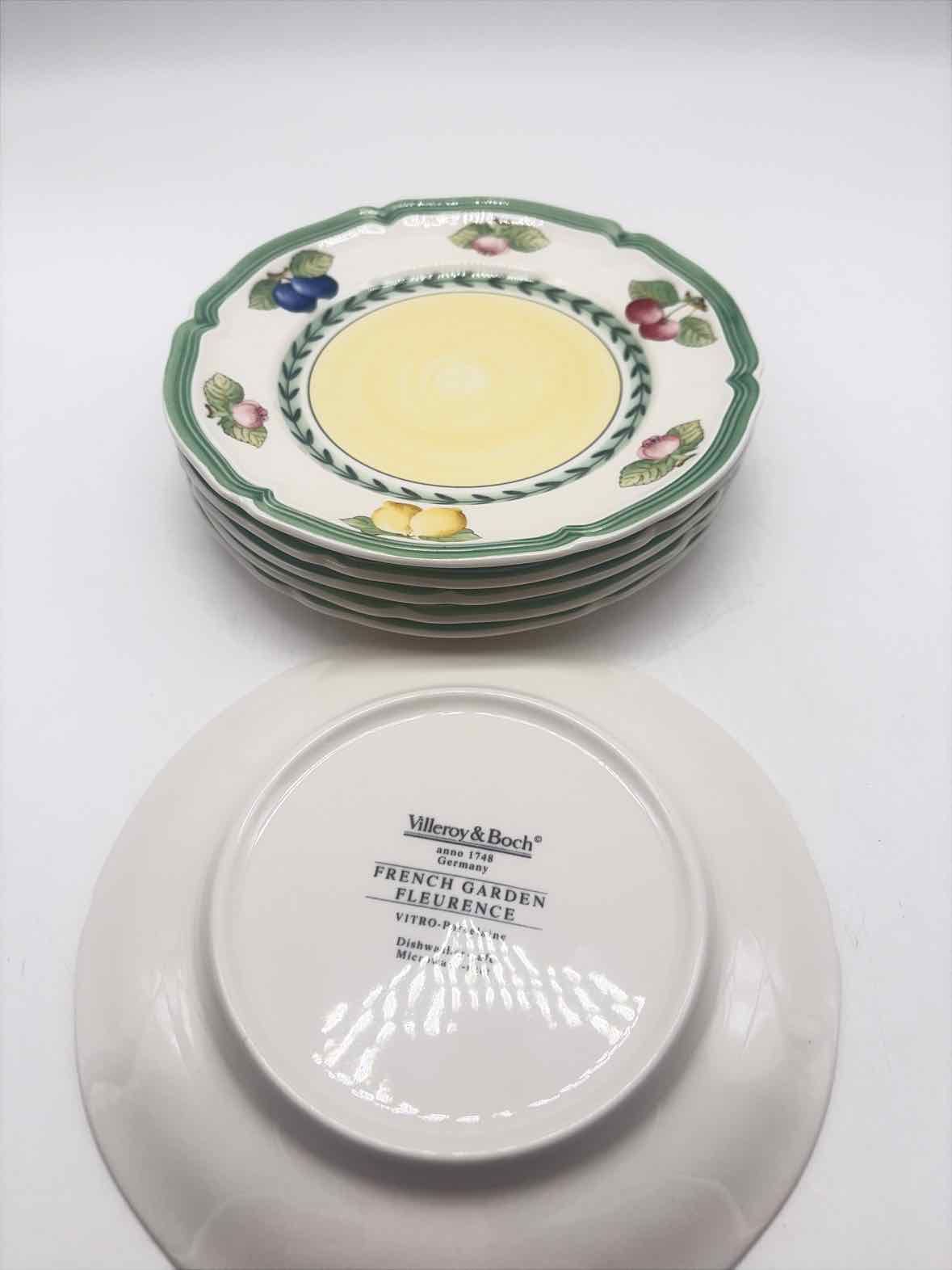 Set of 6 Villeroy & Bach Porcelaine Dessert Plates | True Fashionistas.