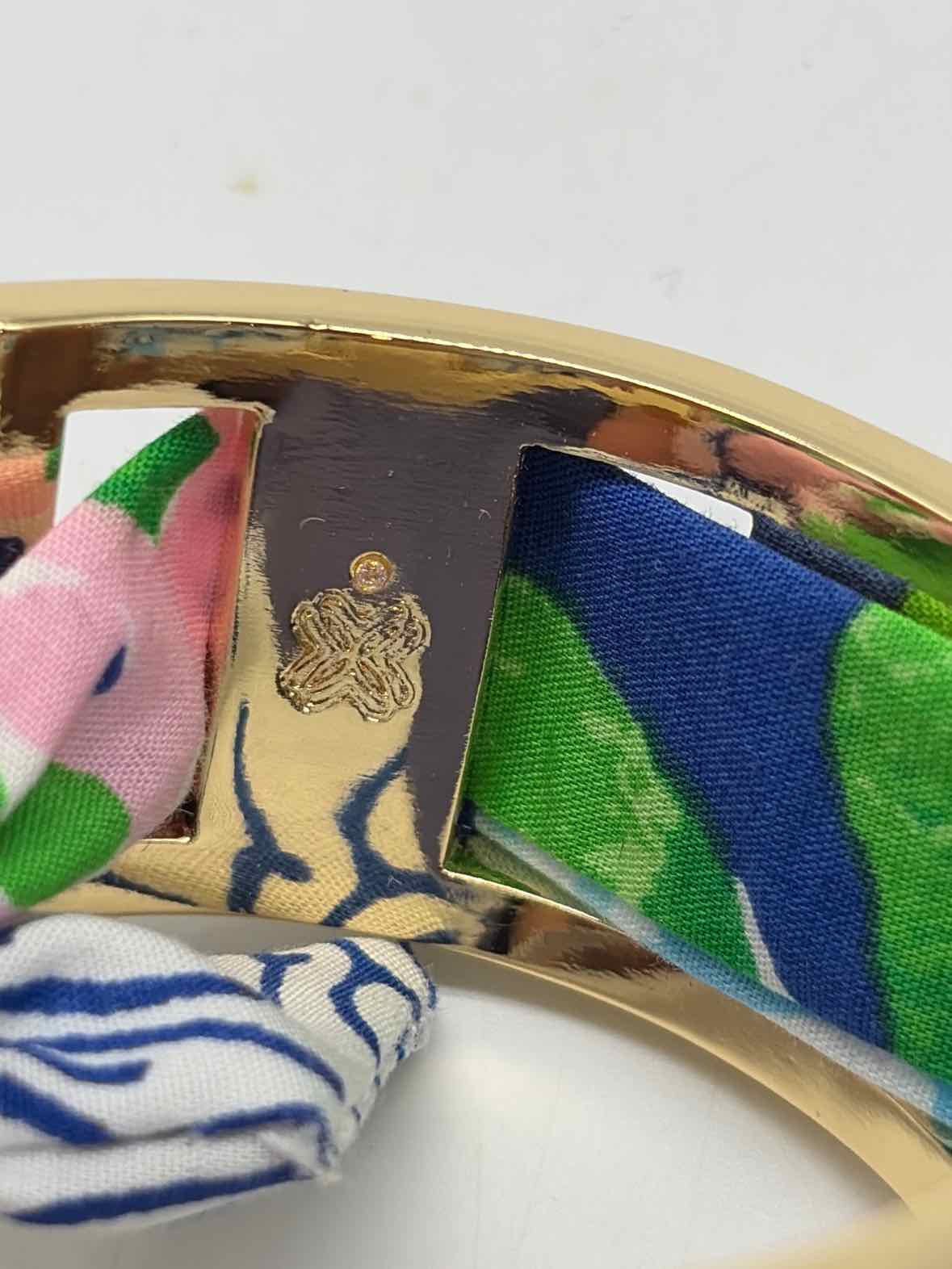 Lilly Pulitzer Gold and White Printed Fabric Bracelet | True Fashionistas.