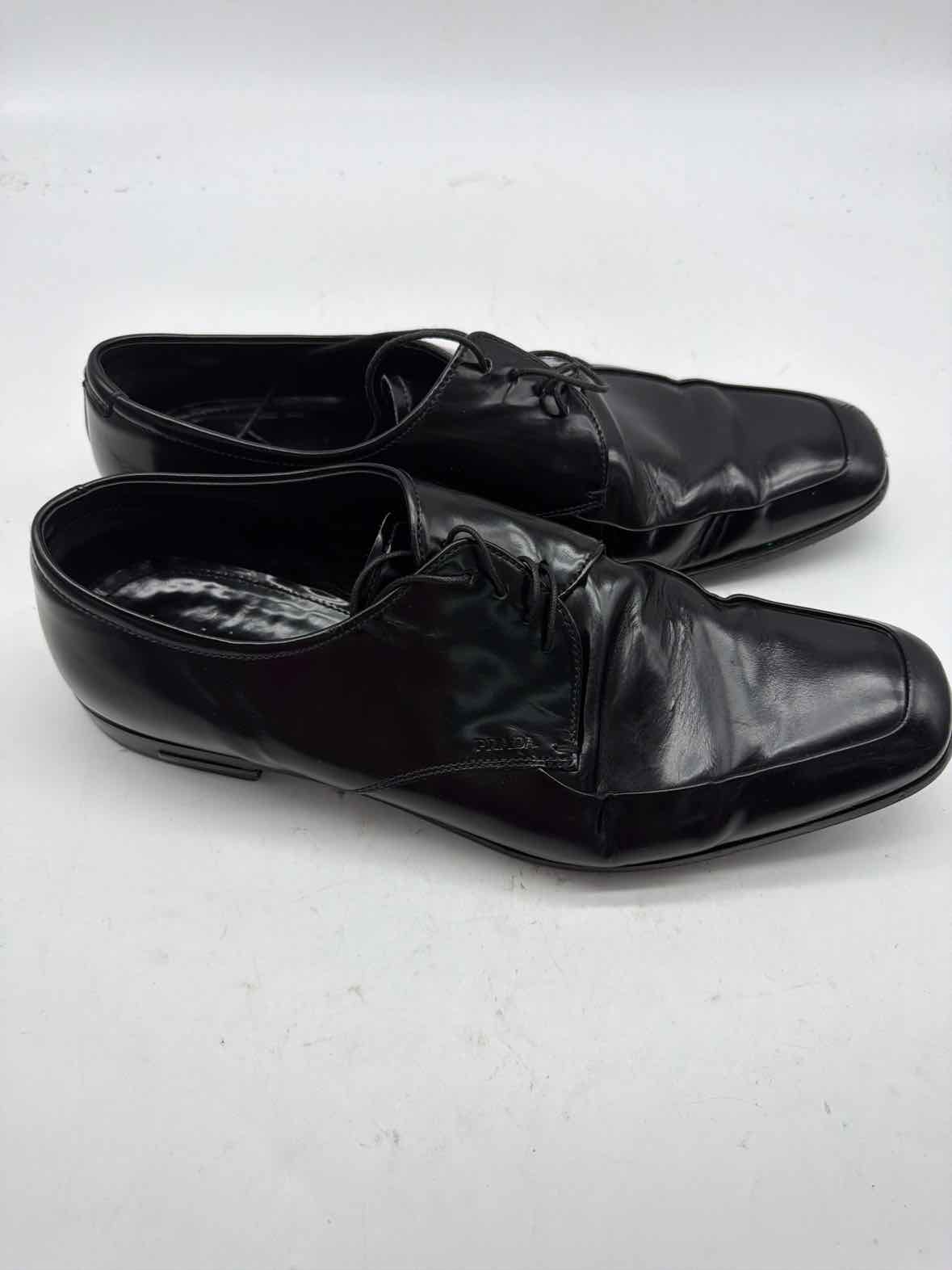 Pre-Owned Prada Black 9.5 Lace Up Men's Dress Shoes | True Fashionistas.