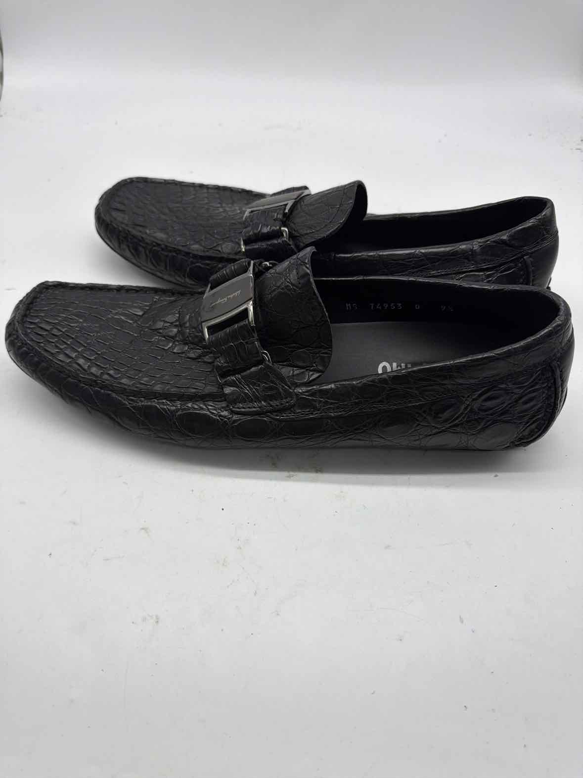 Pre-Owned Salvatore Ferragamo Black 9.5 Slip On Men's Dress Shoes | True Fashionistas.