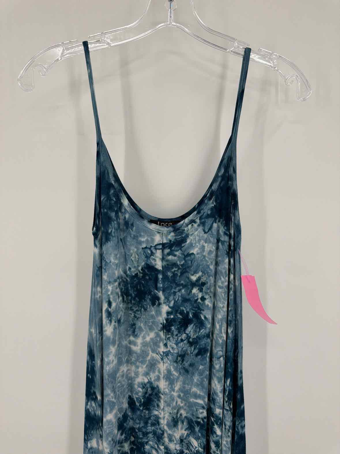 Pre-Owned Lace Blue Size Medium Long Sleeveless Dress | True Fashionistas.