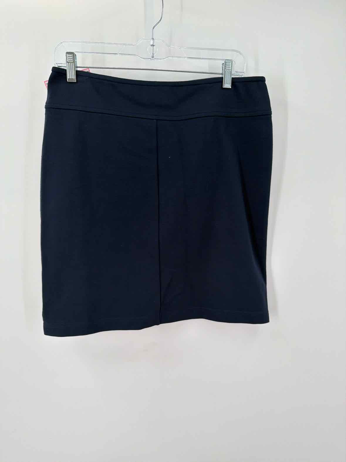 Pre-Owned Lacoste Navy Size 40 Pencil Skirt | True Fashionistas.