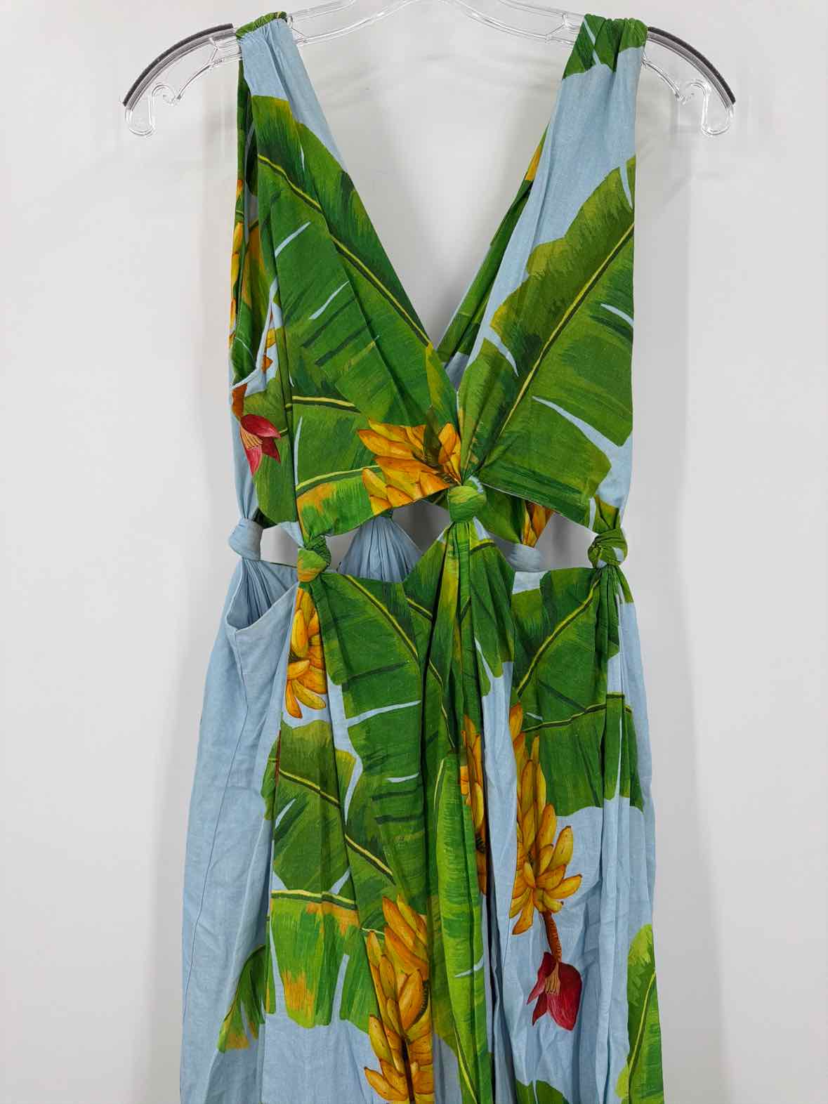 Pre-Owned Farm Rio Green Size Small Long Sleeveless Dress | True Fashionistas.