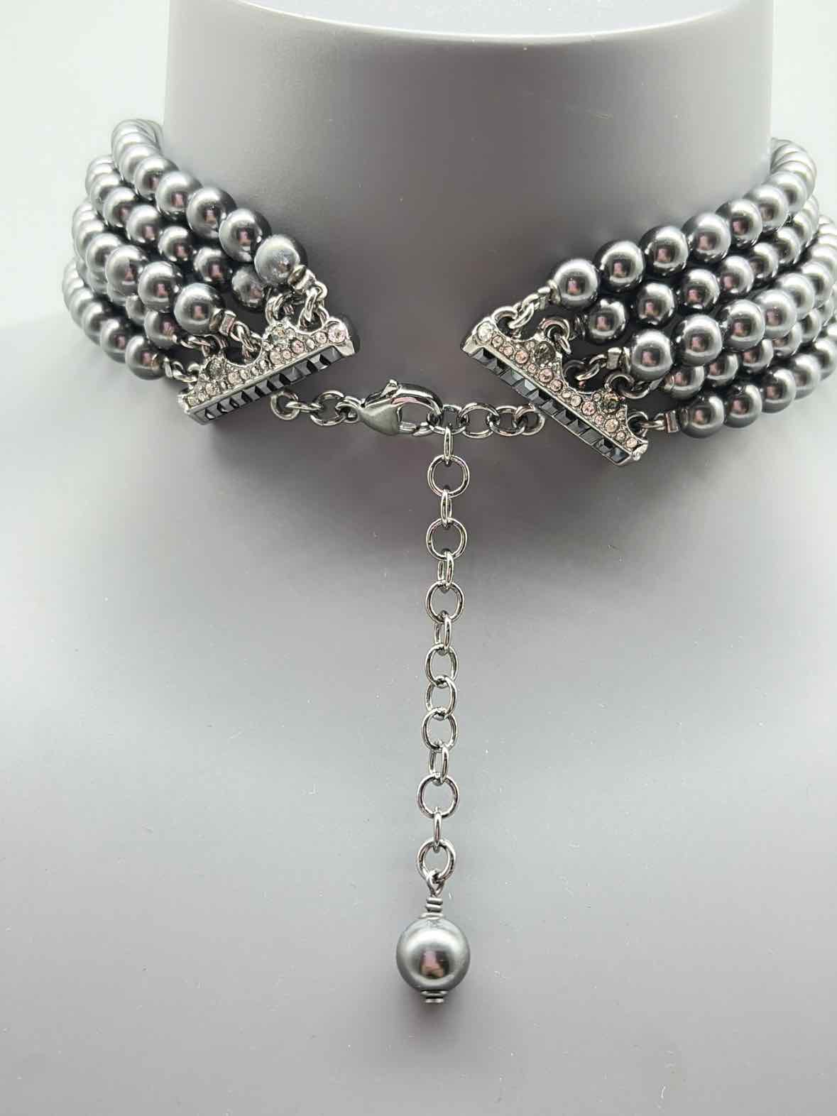 Pre-Owned Chanel Silver Multi Strand Choker Necklace | True Fashionistas.