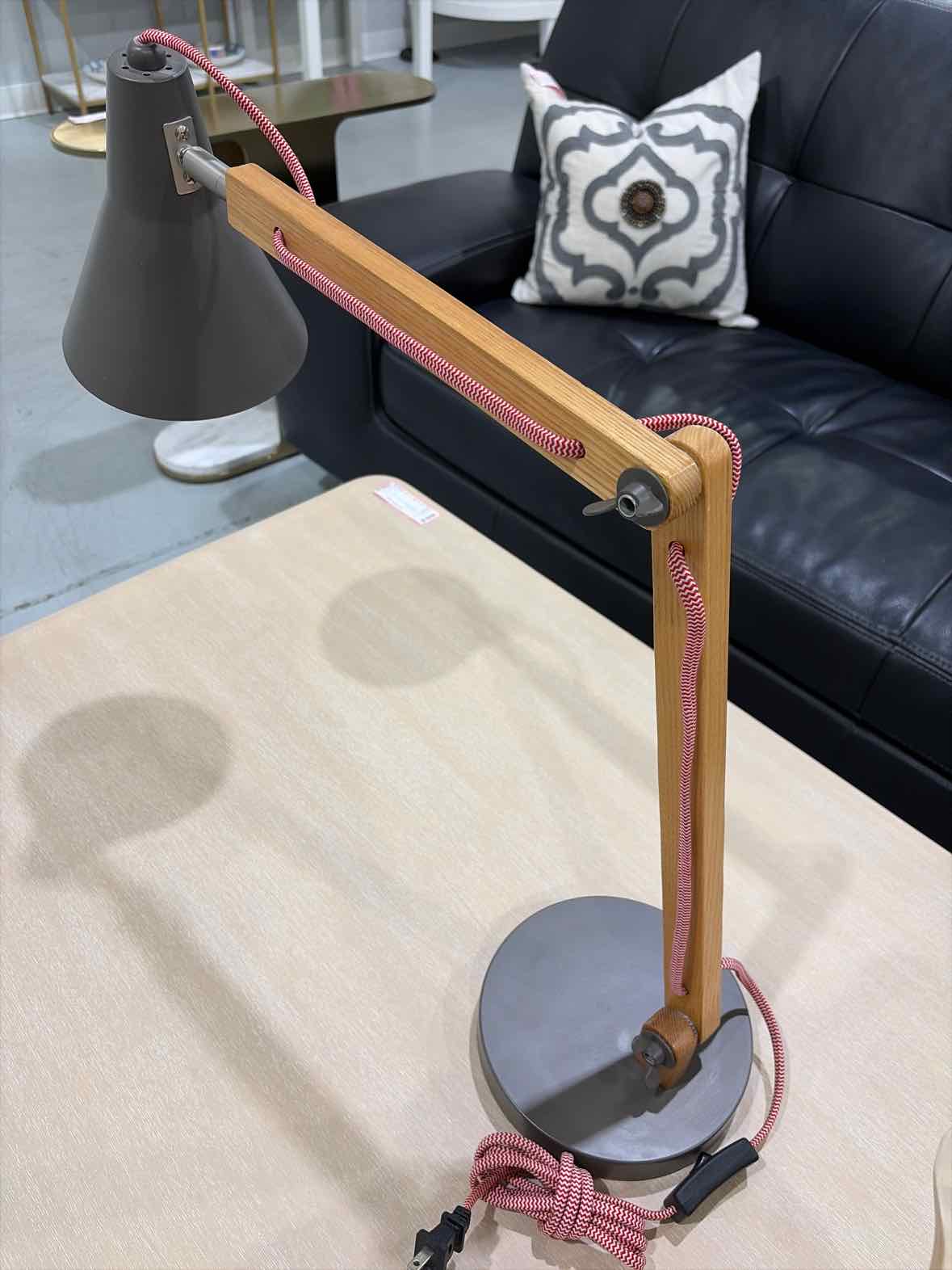 Metal & Wood Desk Accent Lamp | True Fashionistas.
