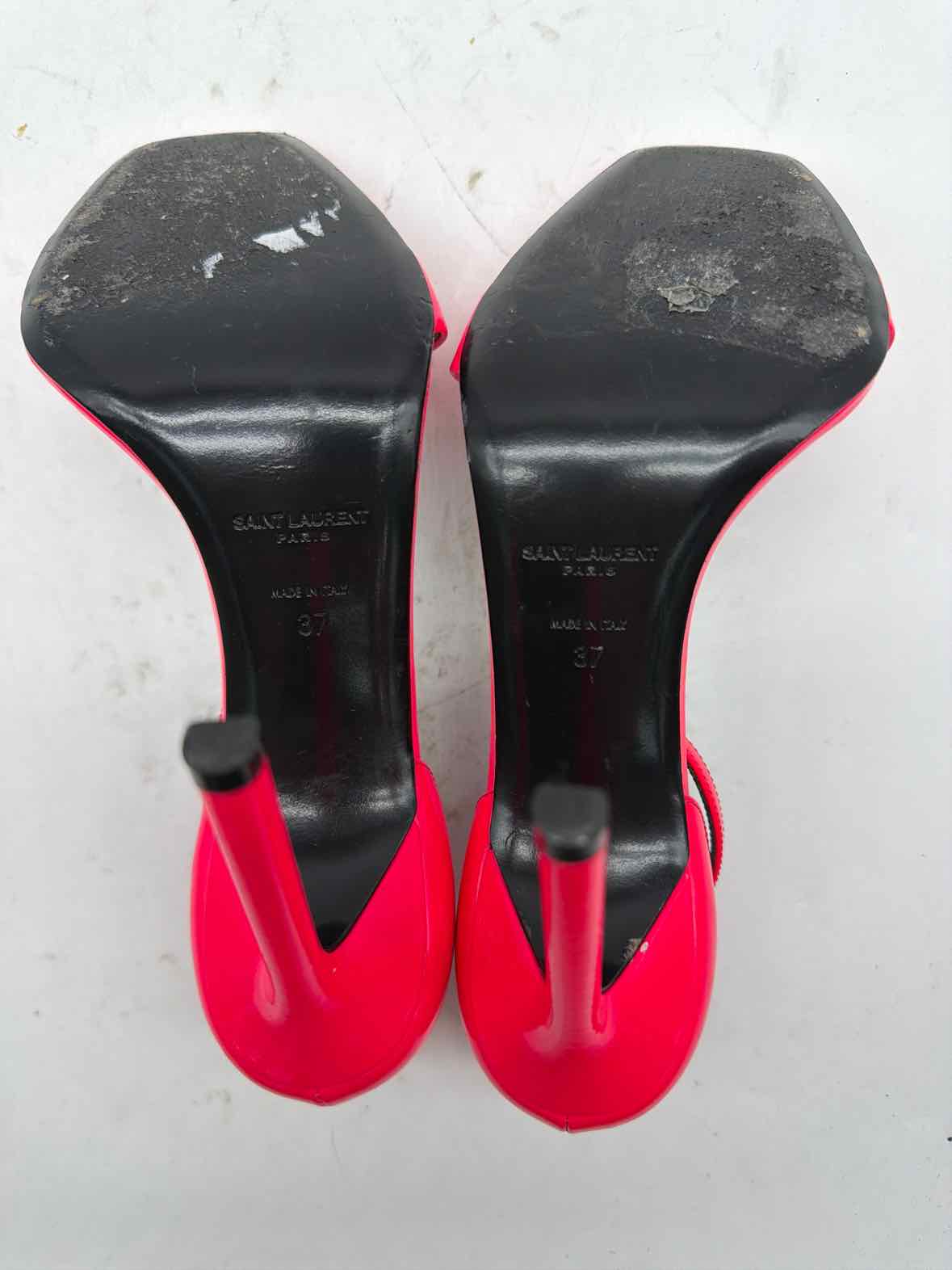 Pre-Owned Yves Saint Laurent Pink Size 37 Ankle Strap Heels | True Fashionistas.