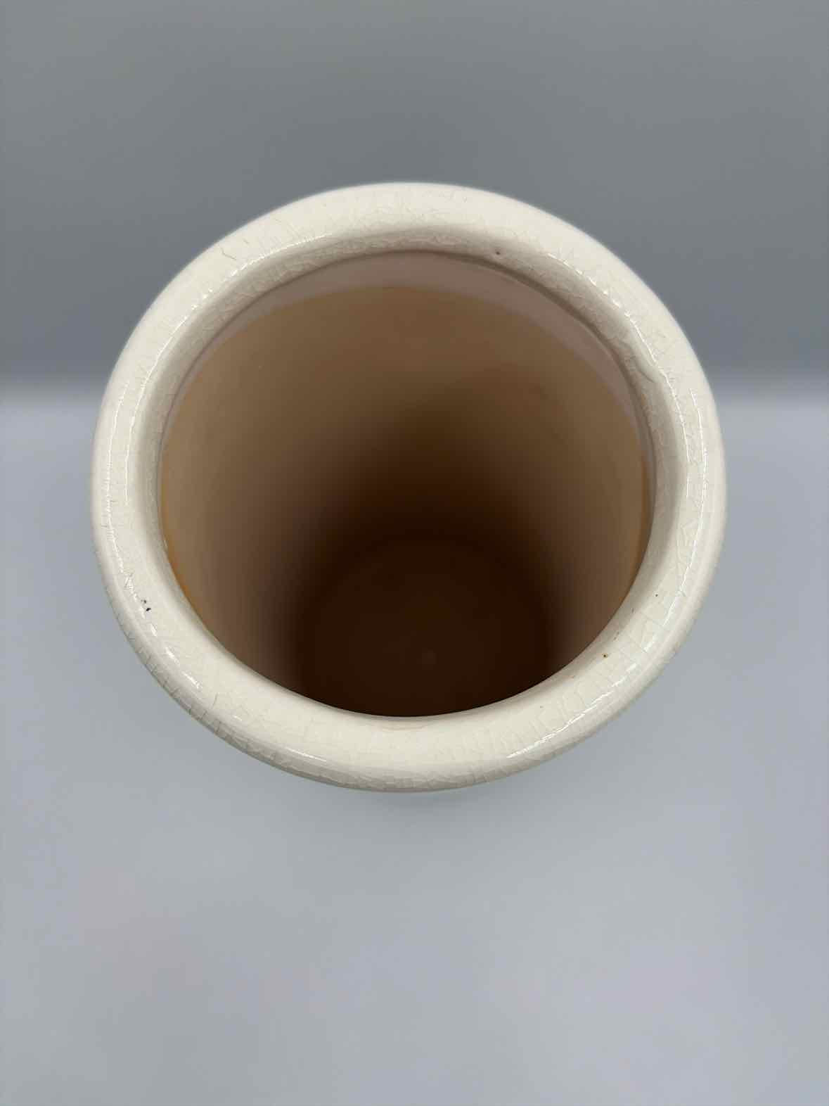 Cream & Grey Ceramic Vase | True Fashionistas.