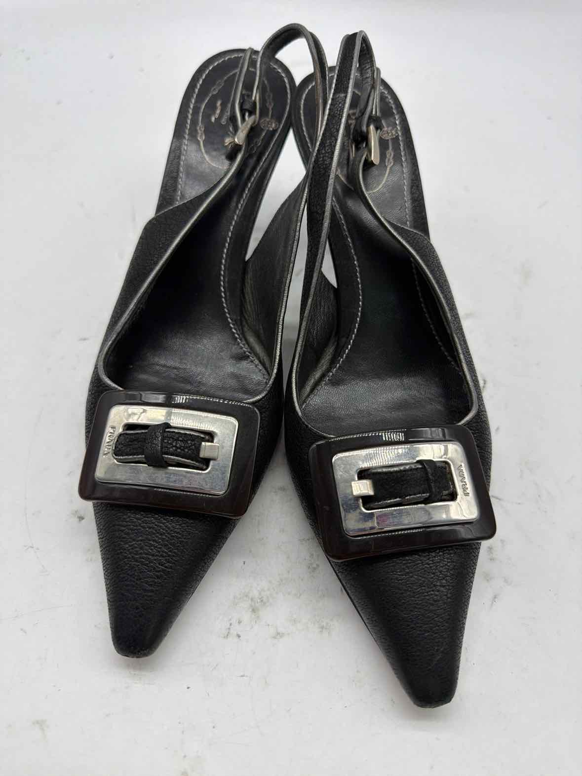 Pre-Owned Prada Black Size 6 Slingback Heels | True Fashionistas.