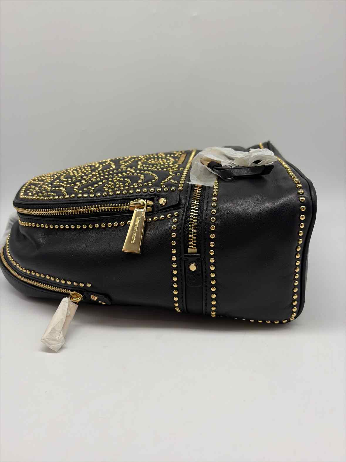 Pre-Owned Michael Kors Black Backpack Backpack | True Fashionistas.