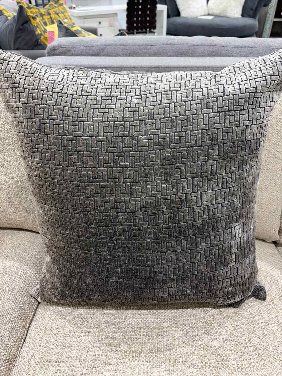 Z Gallery Gray Fabric Coral Print Pillow | True Fashionistas.